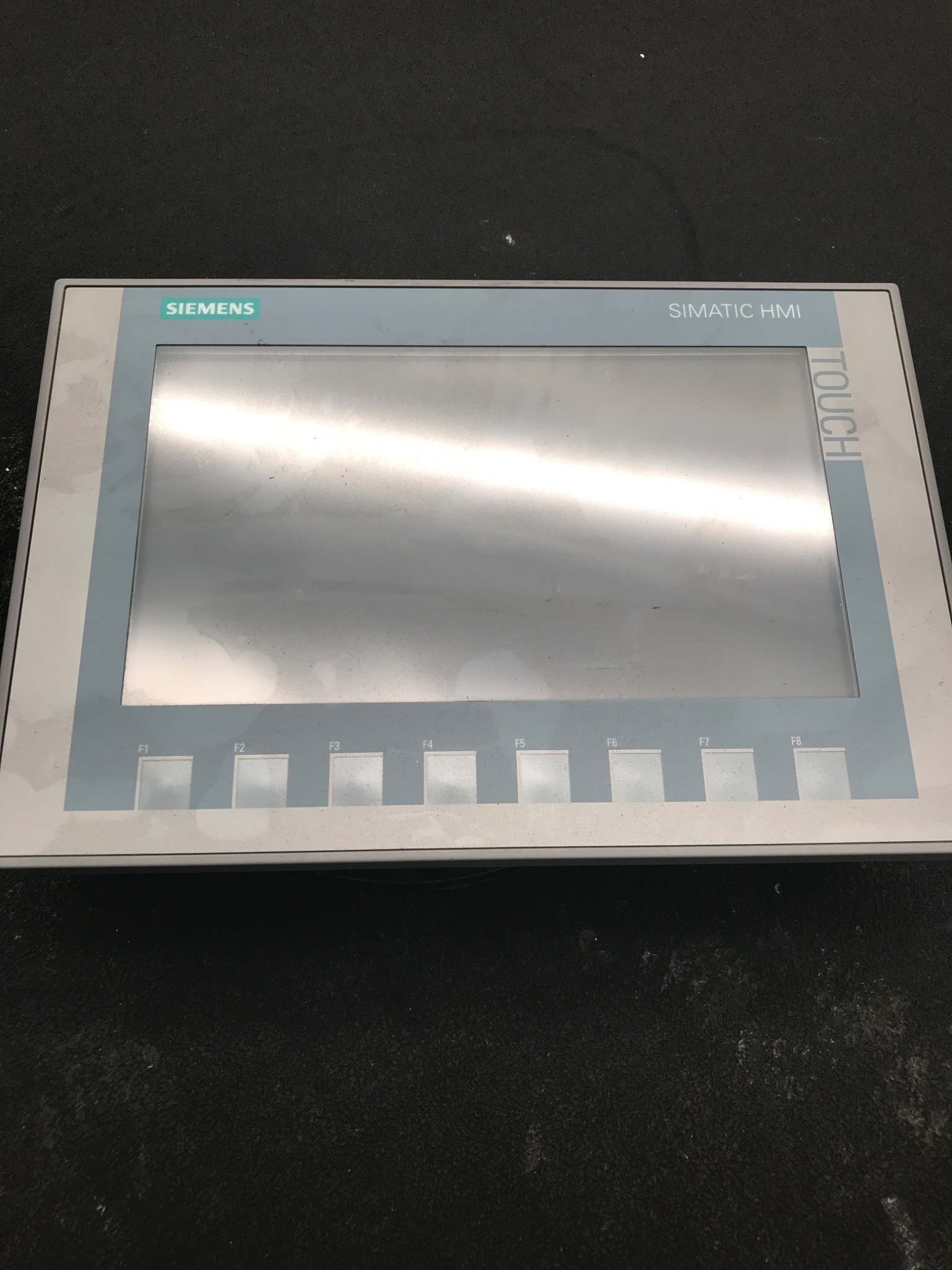 SIEMENS 6AV2123-2JB03-0AX0 HMI PANEL KTP900 9IN PROFINET USED 0