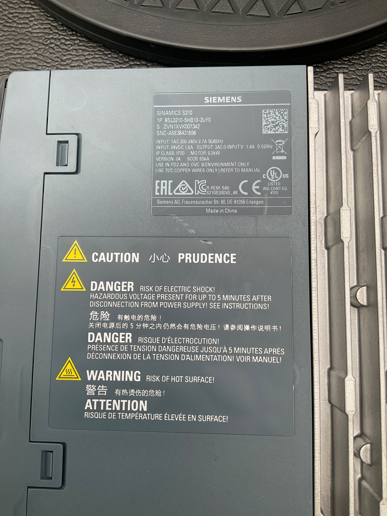 SIEMENS 6SL3210-5HB10-2UF0 SINAMICS S210 SERVO DRIVE USED 0