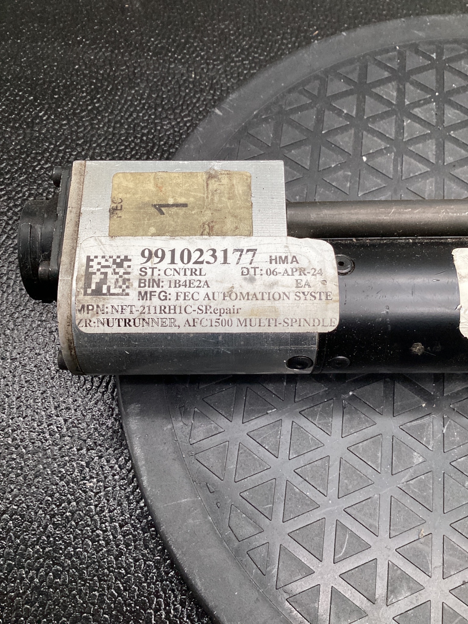 FEC NFT-211RH1C-SB NUTRUNNER USED 6