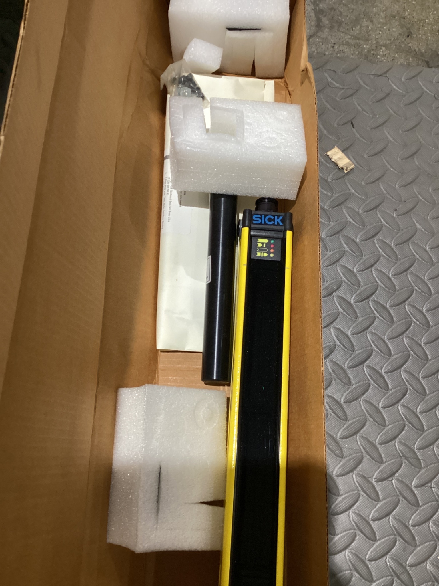 SICK FGSE-600-211 SAFETY LIGHT CURTAIN RECEIVER USED REPAIRED 2