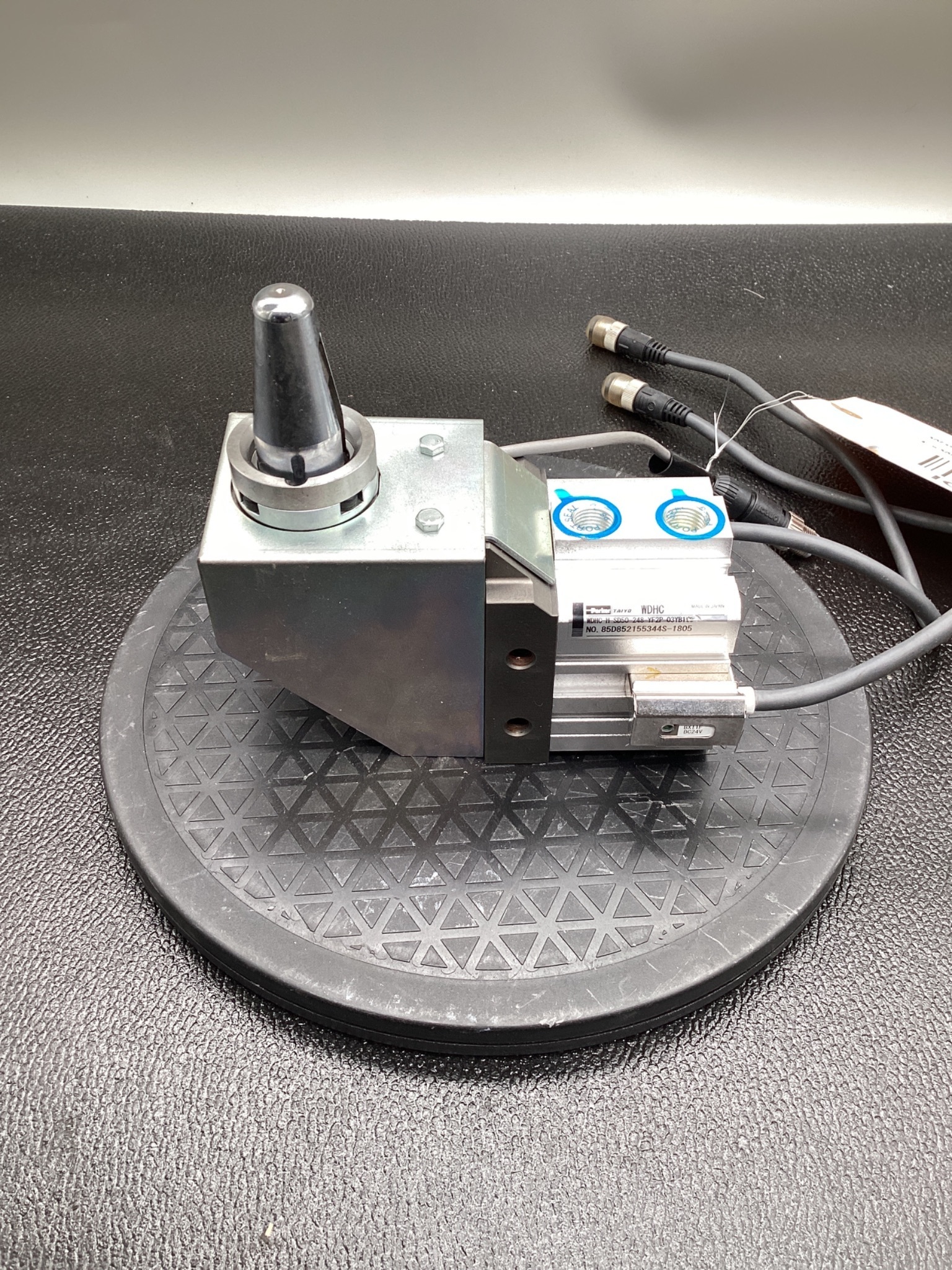 PARKER WDHC-H-SD50-248-YF2P-03YB165 PNEUMATIC CYLINDER USED 0
