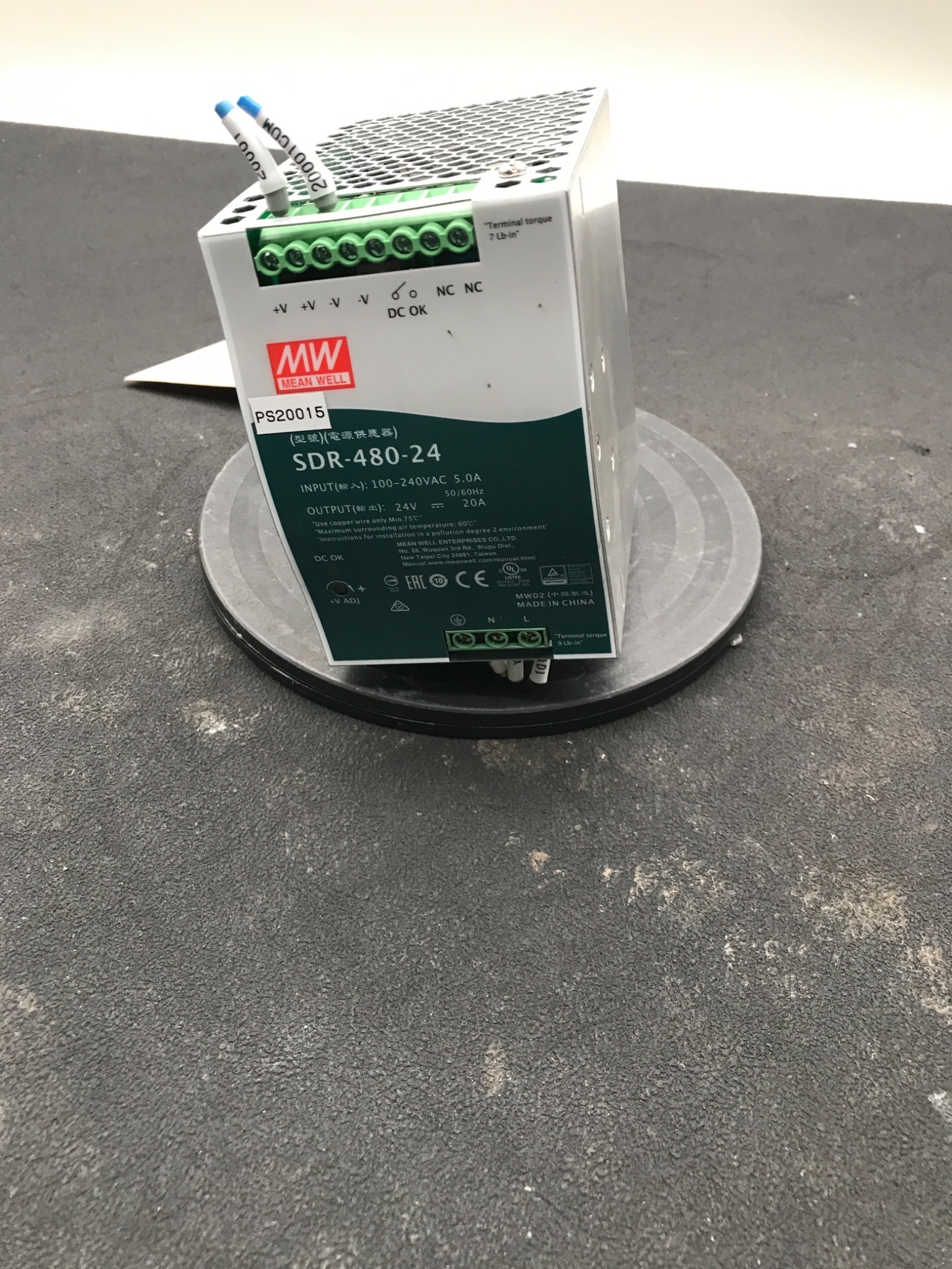 MEAN WELL SDR-480-24 DIN RAIL POWER SUPPLY 24V 20A USED 1