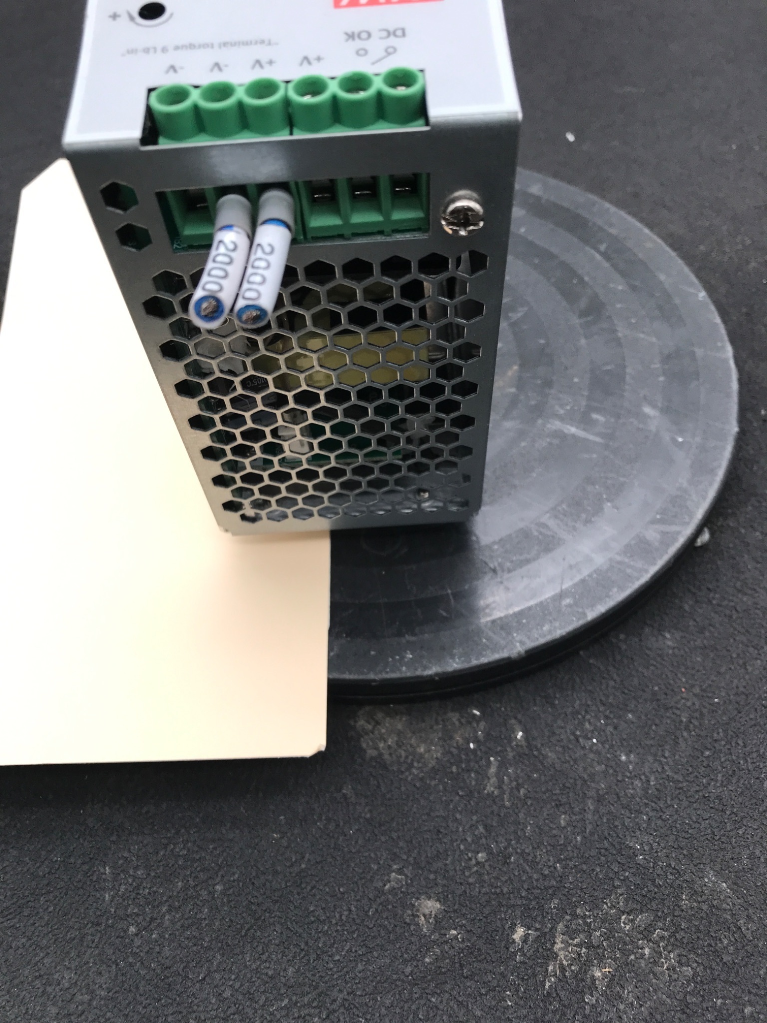 MEAN WELL SDR-240-24 DIN RAIL POWER SUPPLY 24V 10A USED 3