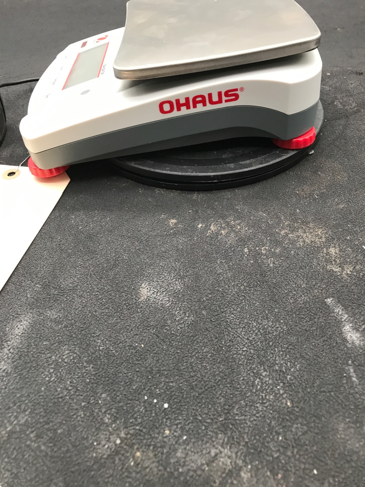 OHAUS NV2201 PORTABLE ELECTRONIC BALANCE 2200G 0.1G USED 2