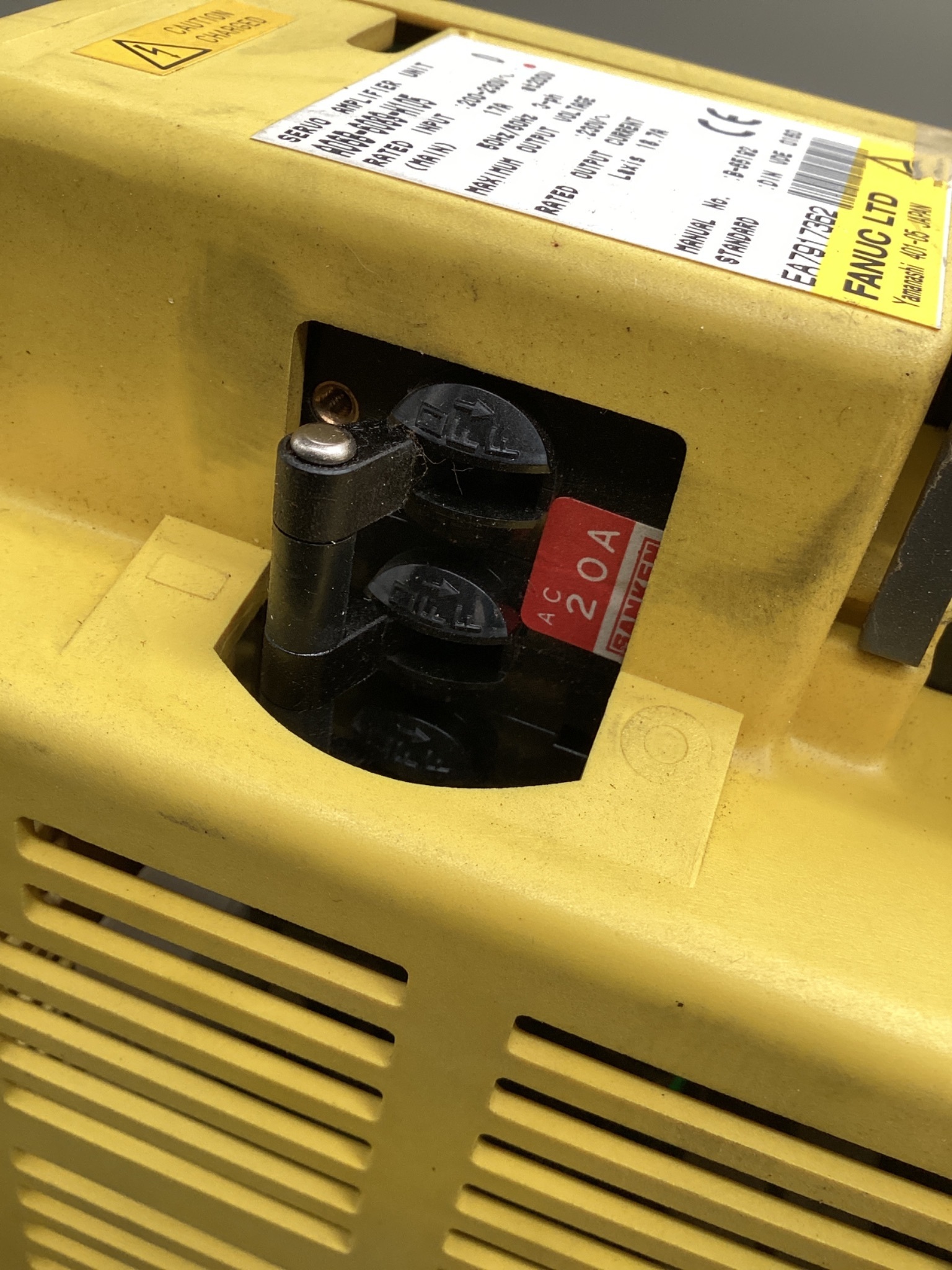 FANUC A06B-6089-H105 ALPHA SERVO DRIVE SVU 1-80 USED 4