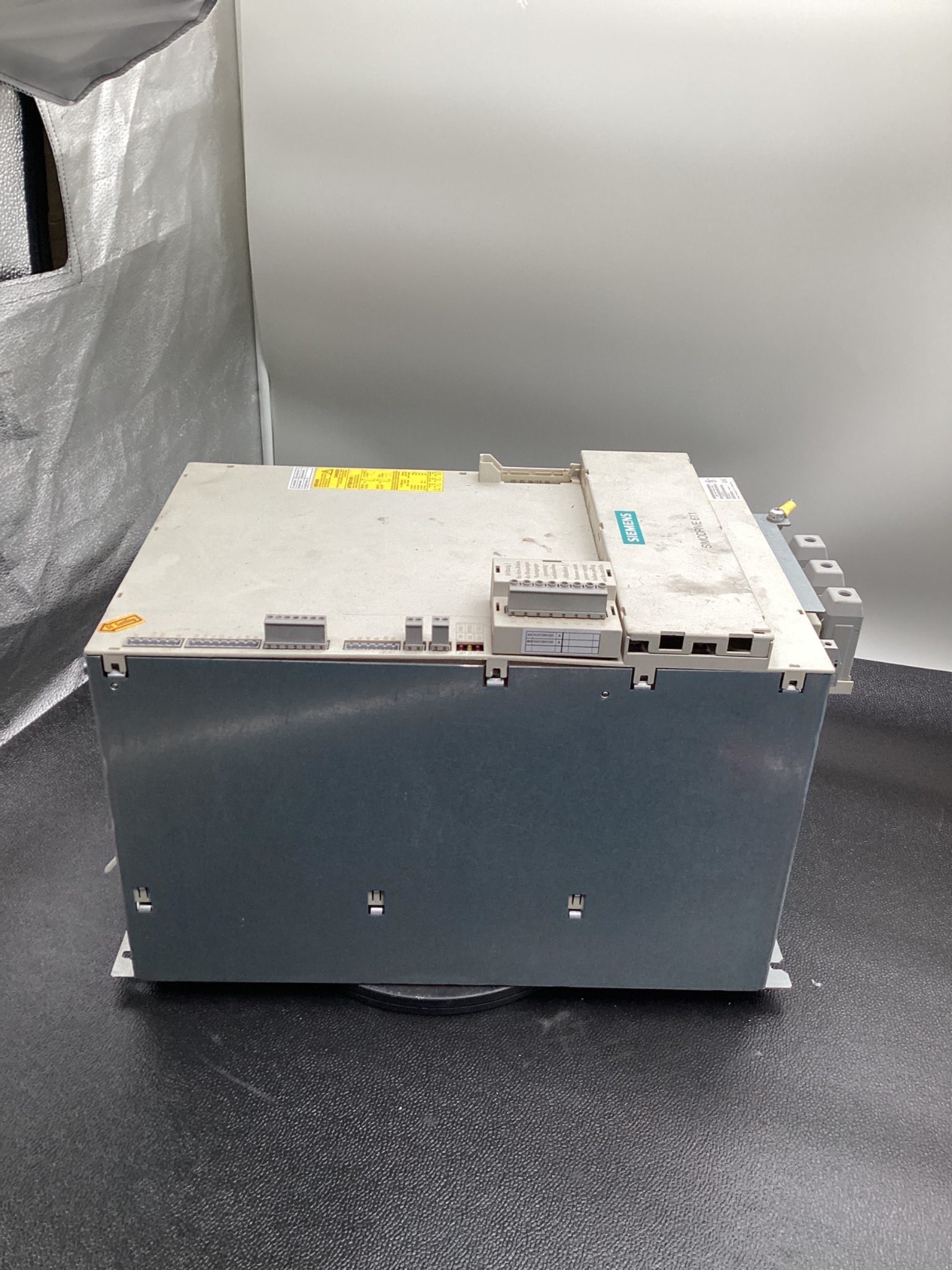 SIEMENS 6SN1145-1BA01-0DA1 SIMODRIVE 611 INFEED MODULE 55KW USED 3