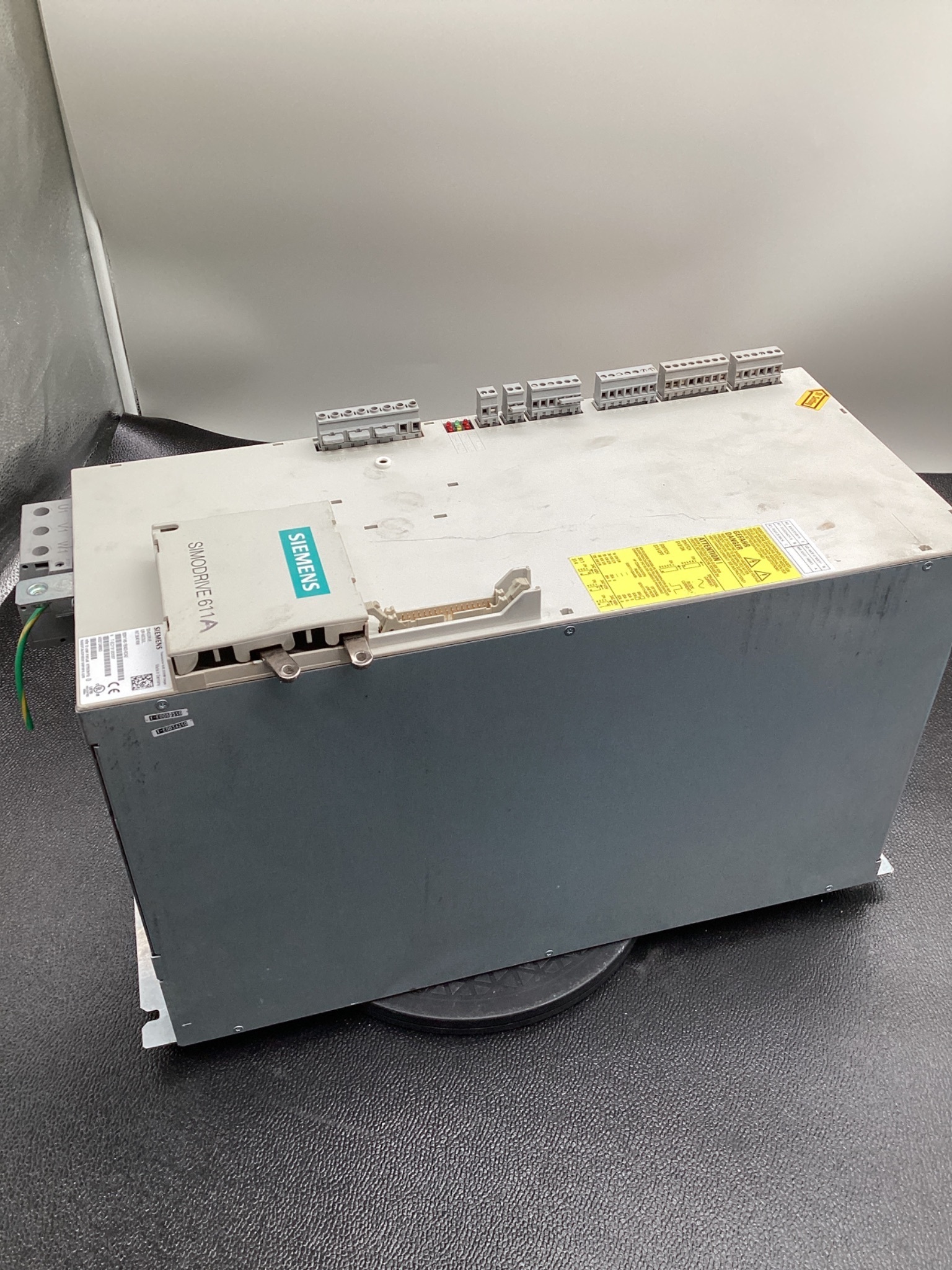 SIEMENS 6SN1145-1BA02-0CA2 SIMODRIVE 611 INFEED MODULE 36KW USED 1