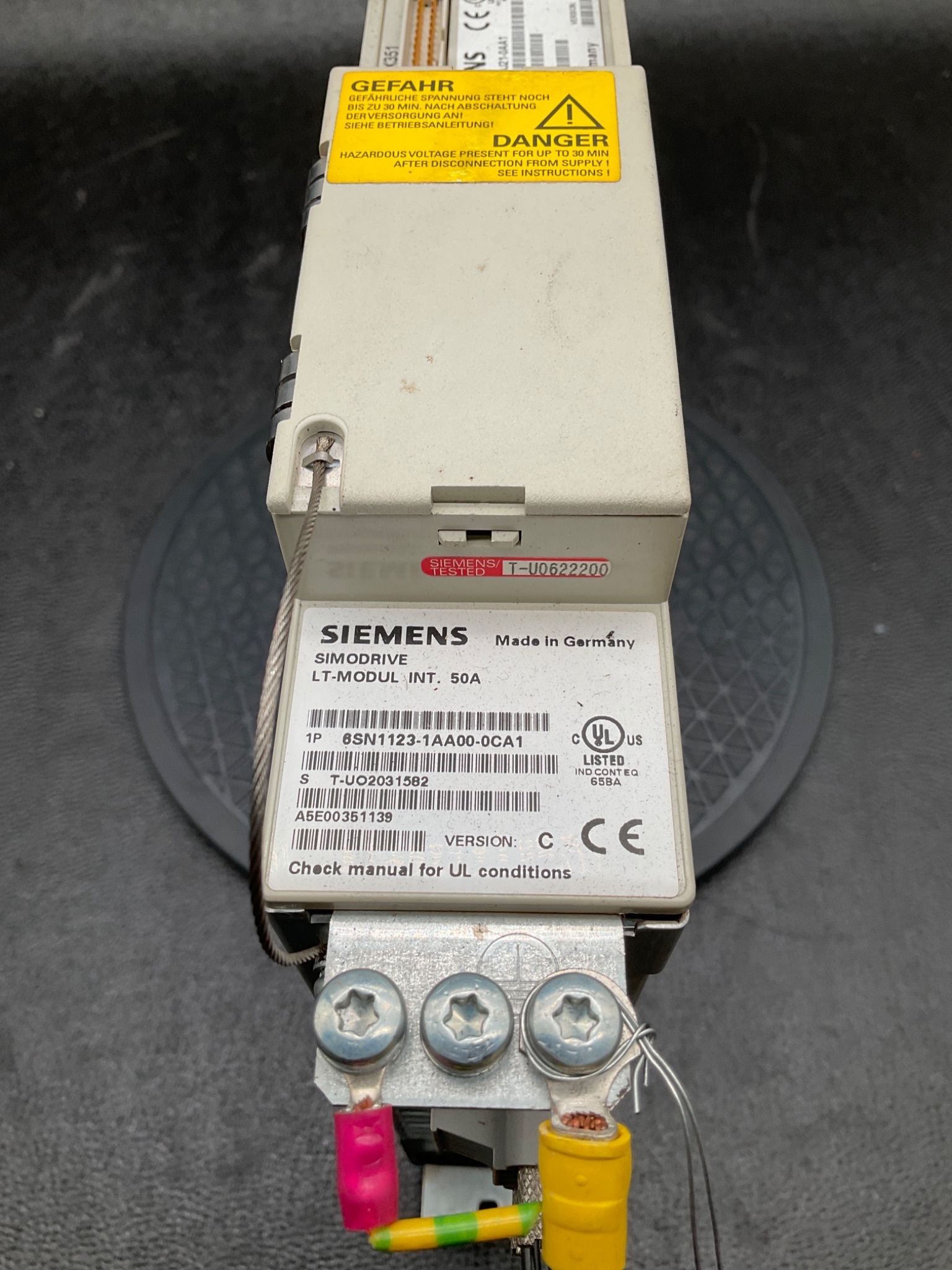 SIEMENS 6SN1123-1AA00-0CA1 SIMODRIVE POWER MODULE USED 2