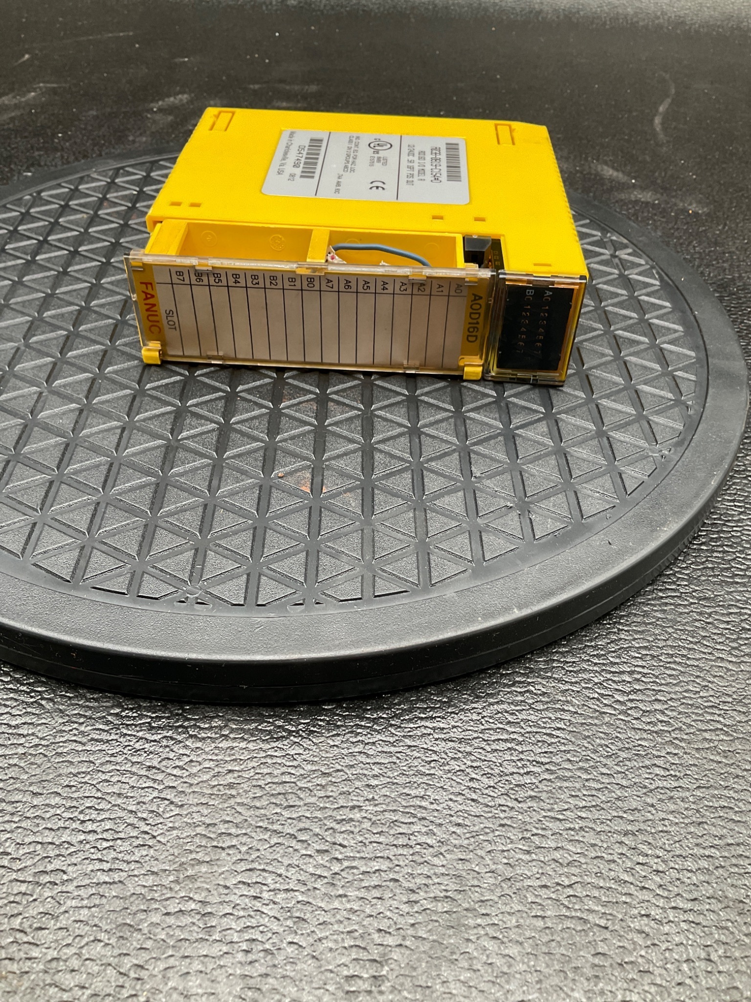 FANUC A03B-0819-C154#D 16PT DC OUTPUT MODULE AOD16D CE USED 1