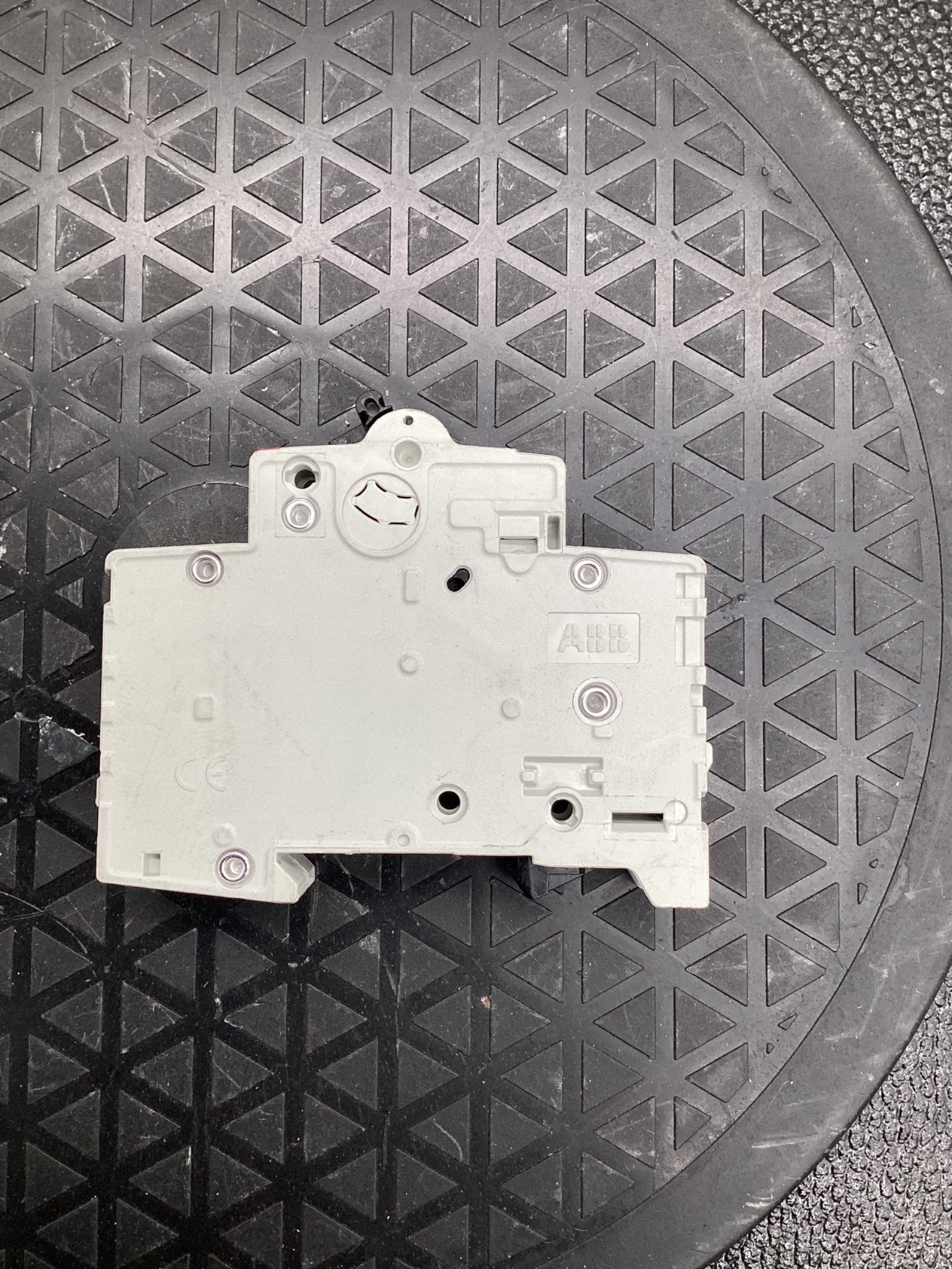 ABB 2CDS251001R0014 MINI CIRCUIT BREAKER 1A 1P DIN RAIL USED 2