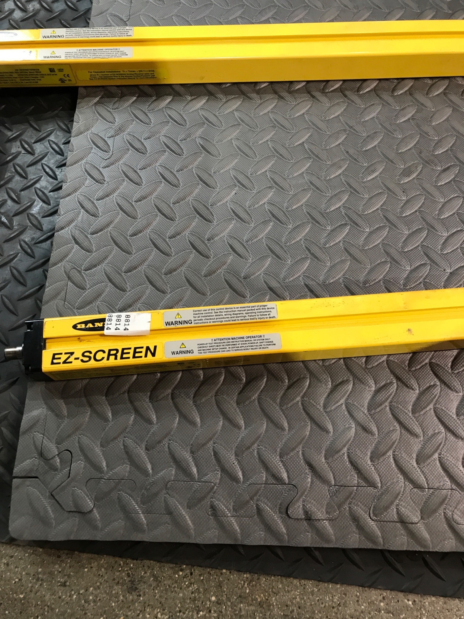BANNER SLSCE30-1500Q8 SLSCR30-1500Q8 LIGHT CURTAIN SET USED 3