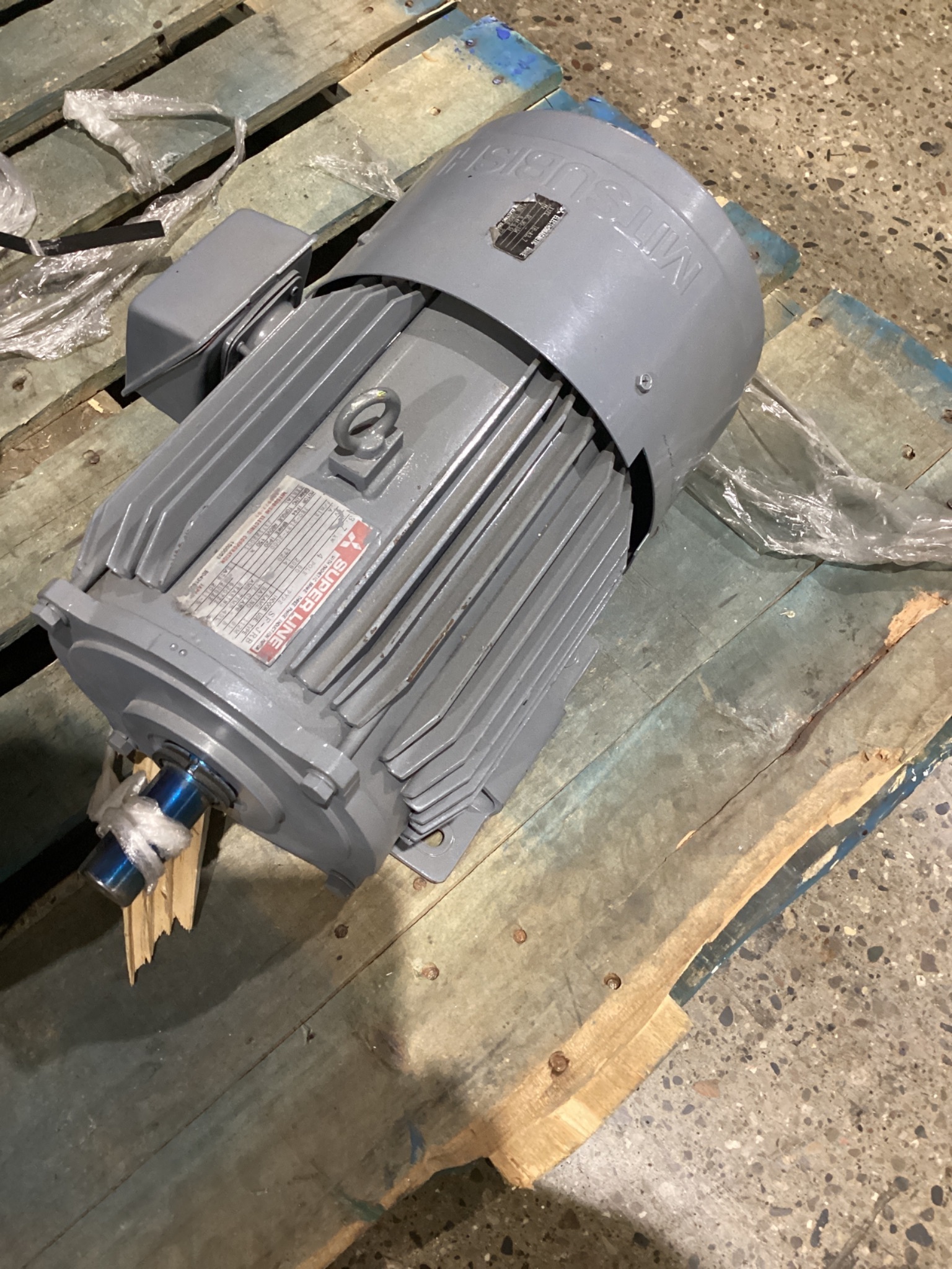MITSUBISHI SF-JRB SUPER LINE BRAKE MOTOR 3PH IP55 USED 0
