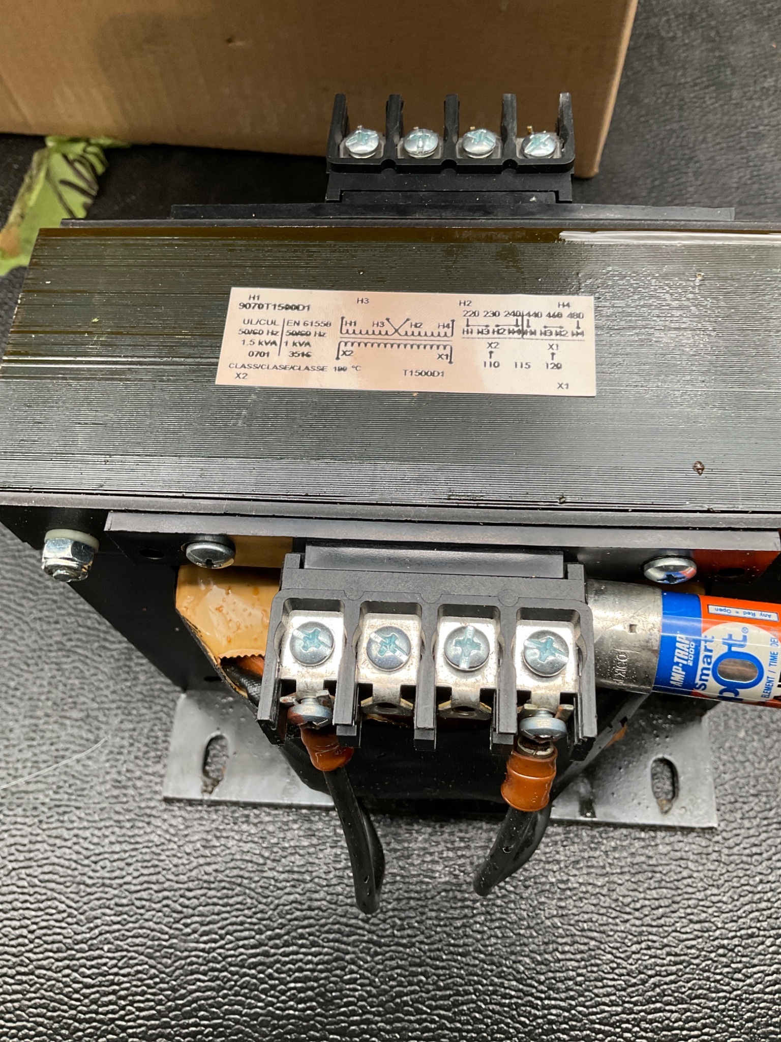 SQUARE D 9070T1500D1 CONTROL TRANSFORMER USED 3
