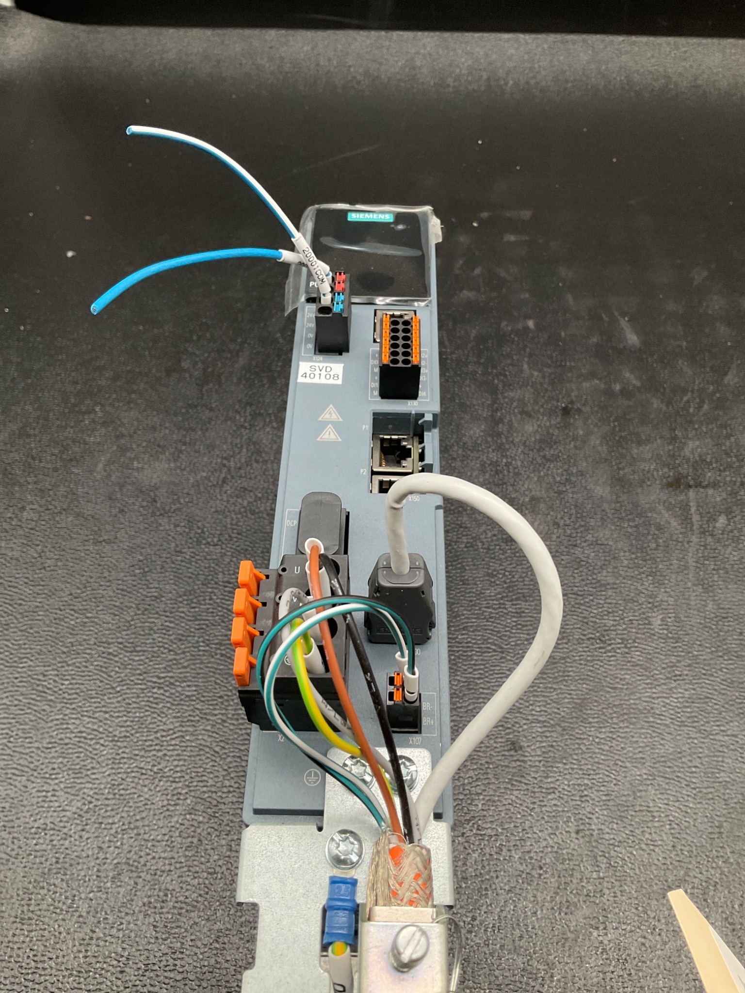 SIEMENS 6SL3210-5HE10-4UF0 SINAMICS S210 SERVO DRIVE 0.4KW USED 0