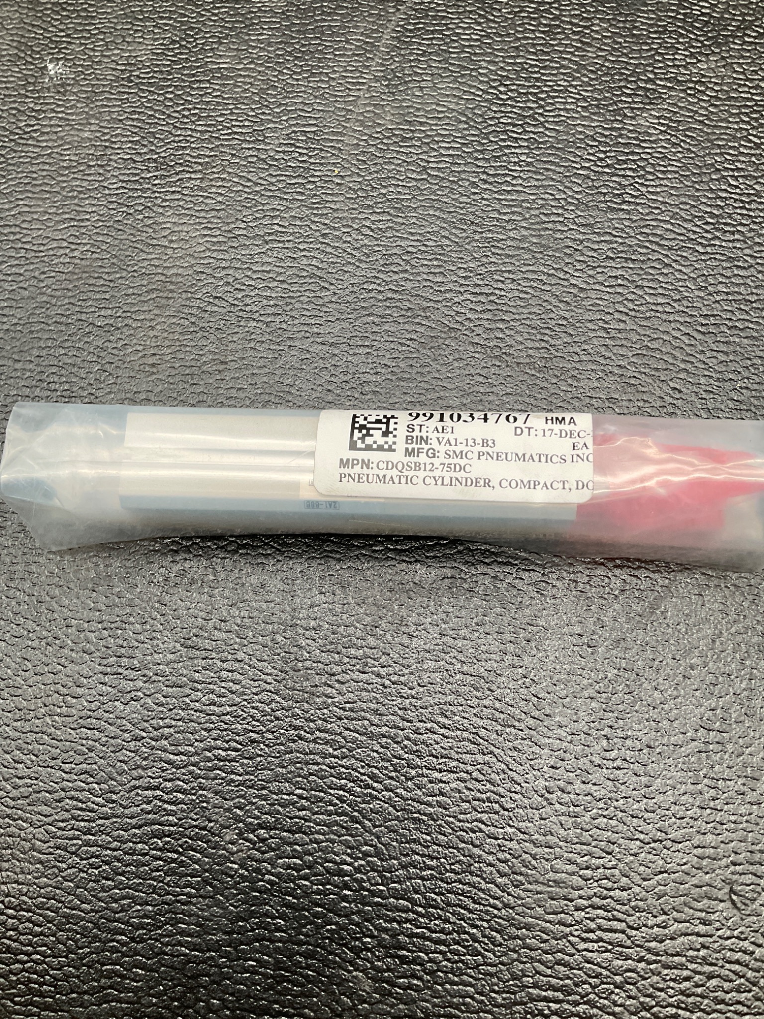 SMC CDQSB12-75DC PNEUMATIC CYLINDER 12MM BORE 75MM STROKE NEW 3