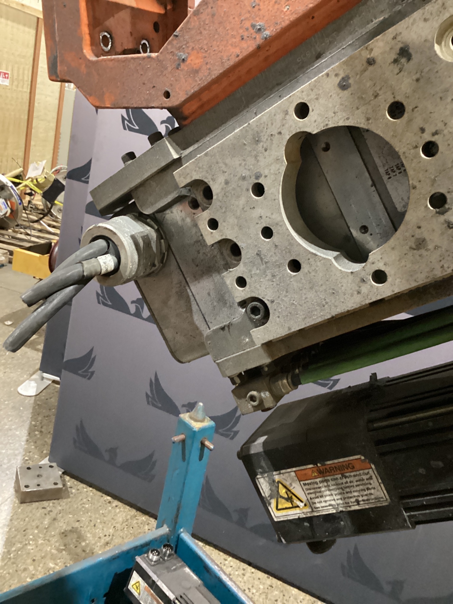 MILCO 665-14001-18 Scissor-Type Weld Gun USED 2