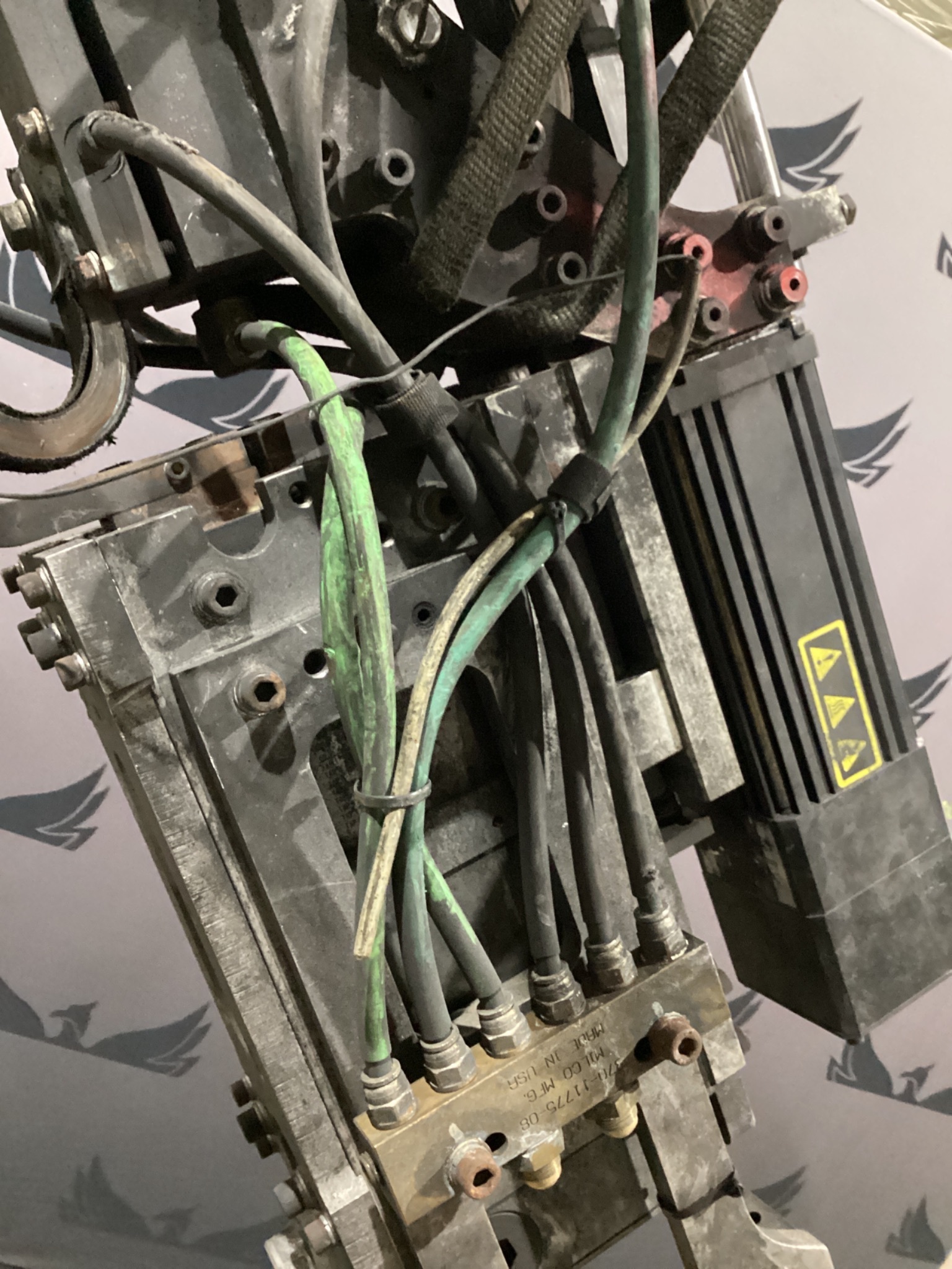 MILCO 637-12002-77 C-Type Weld Gun USED 1