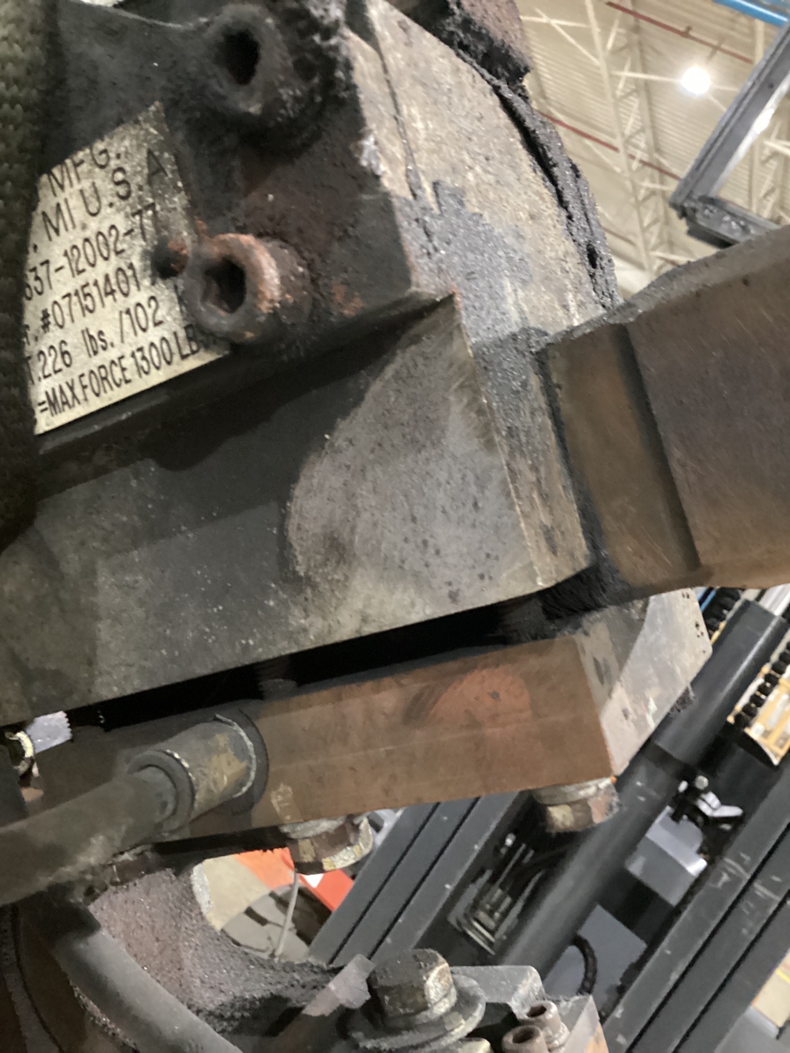 MILCO 637-12002-77 C-Type Weld Gun USED 4