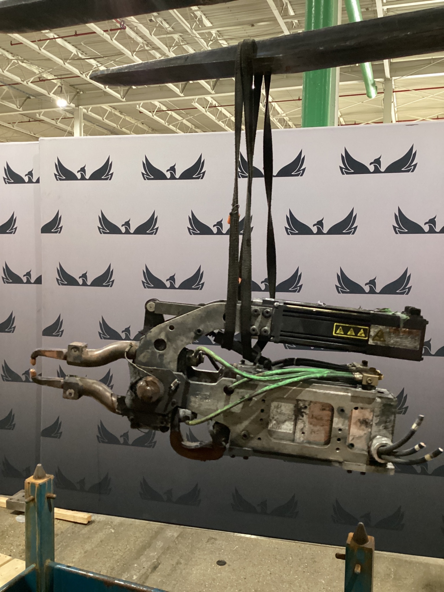 MILCO 665-12000-97 Pinch-Type Weld Gun USED 0