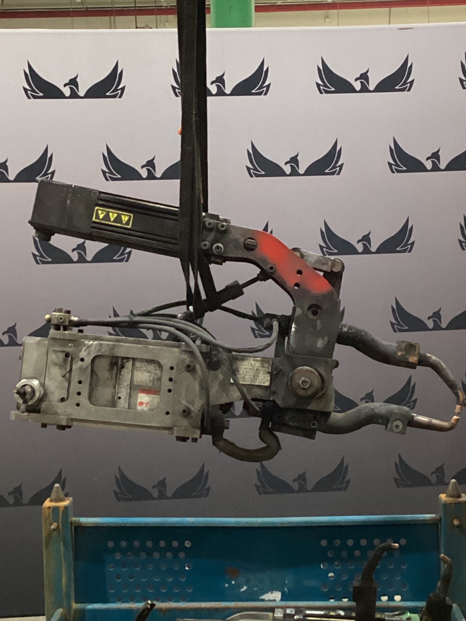 MILCO 665-12003-198 Pinch-Type Weld Gun USED 0