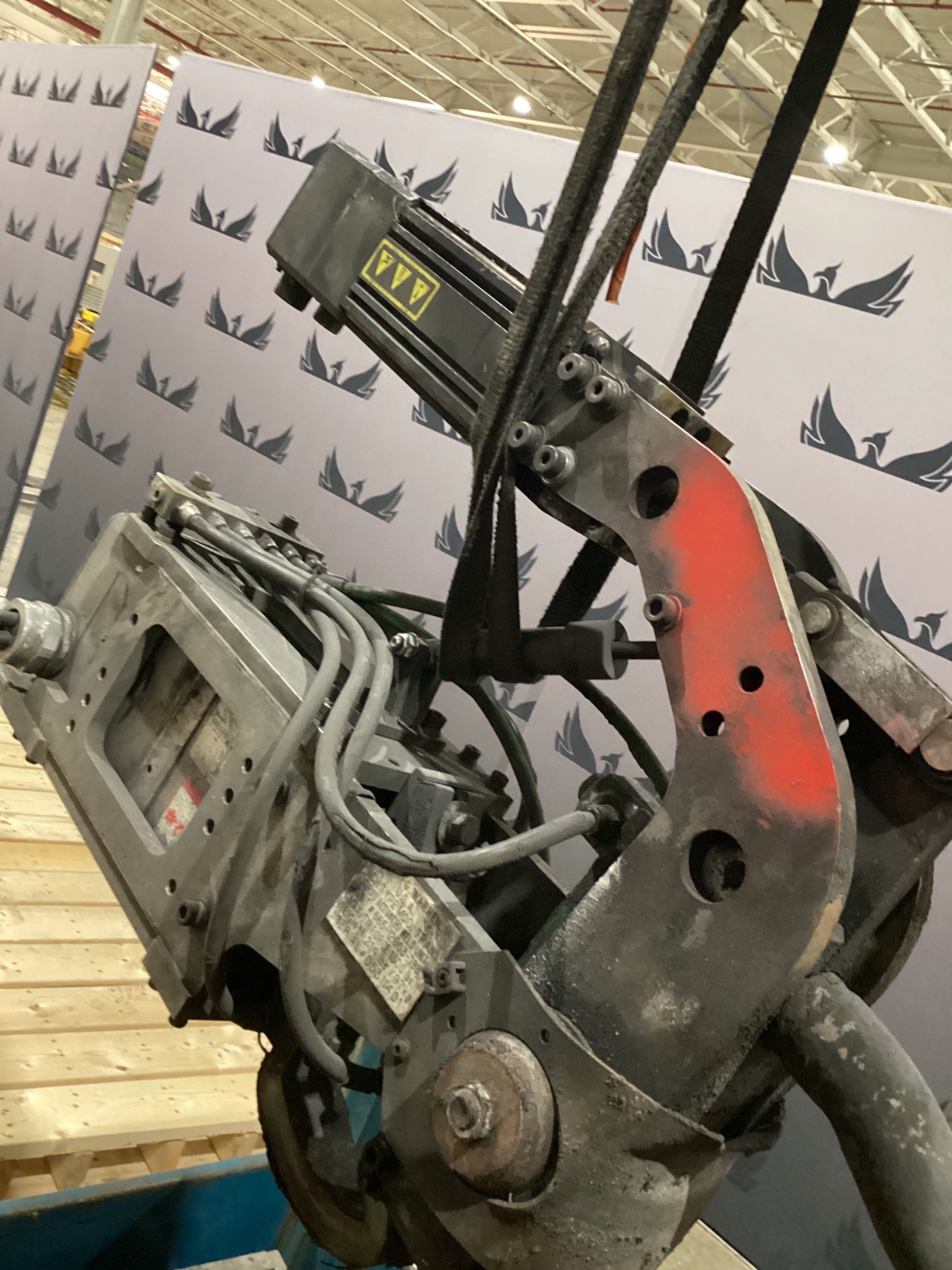 MILCO 665-12003-198 Pinch-Type Weld Gun USED 2
