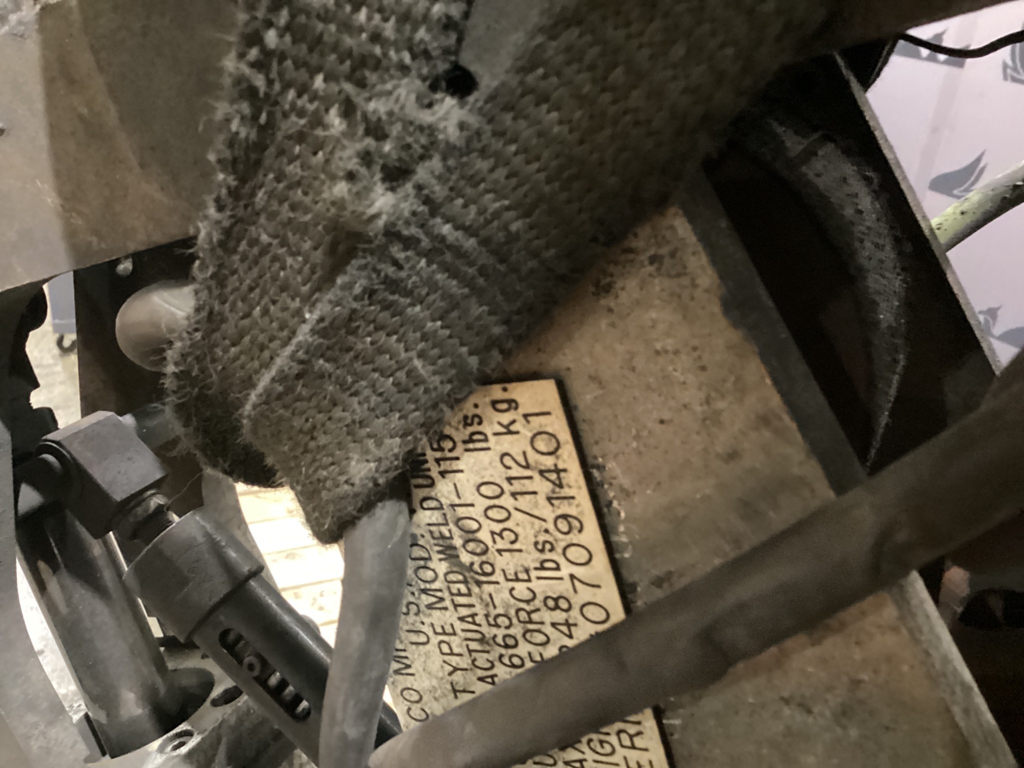 MILCO 665-16001-115 WELD GUNS & ACCESSORIES USED 4