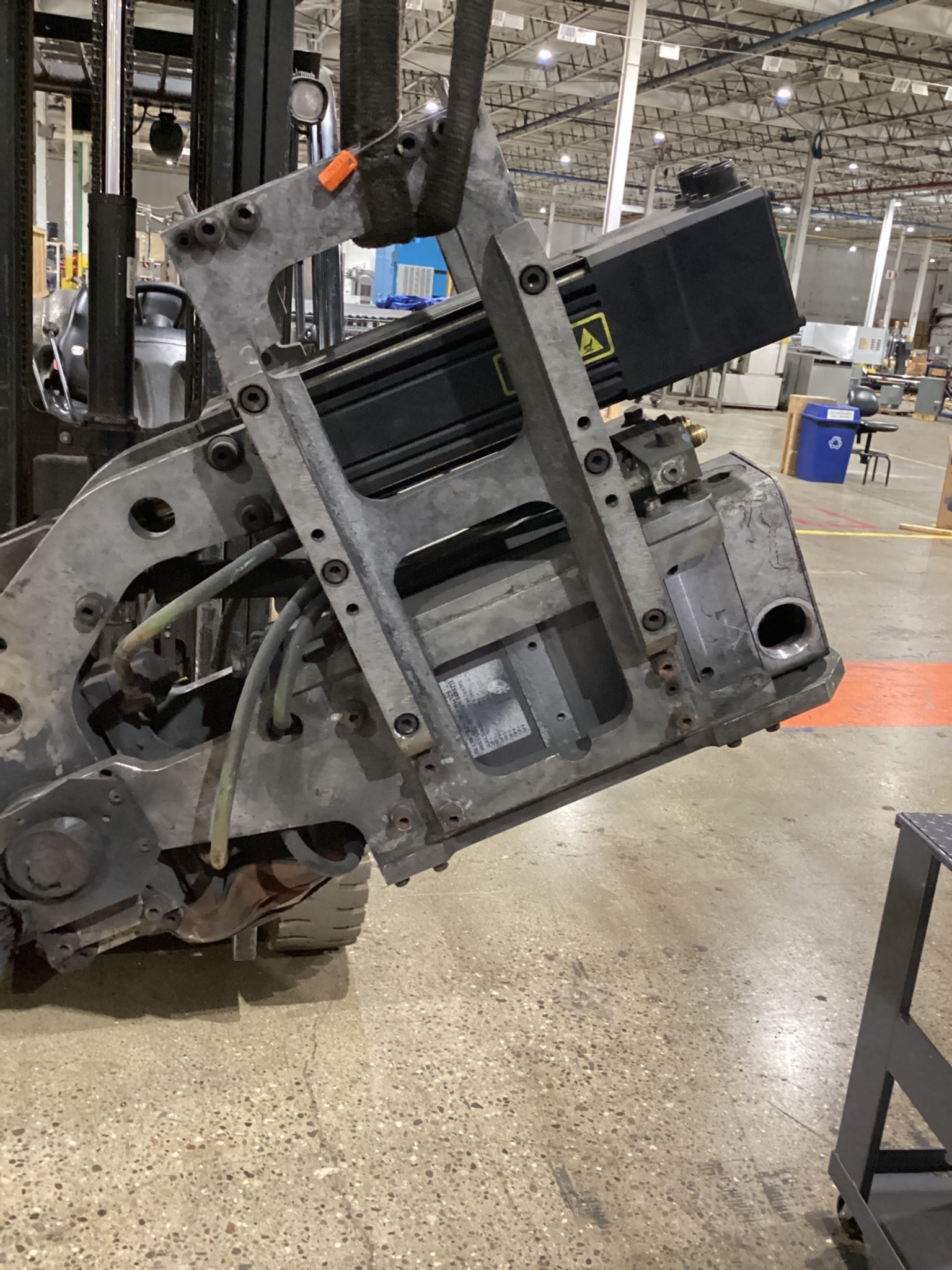 MILCO 665-12000-100 Pinch-Type Weld Gun USED 2