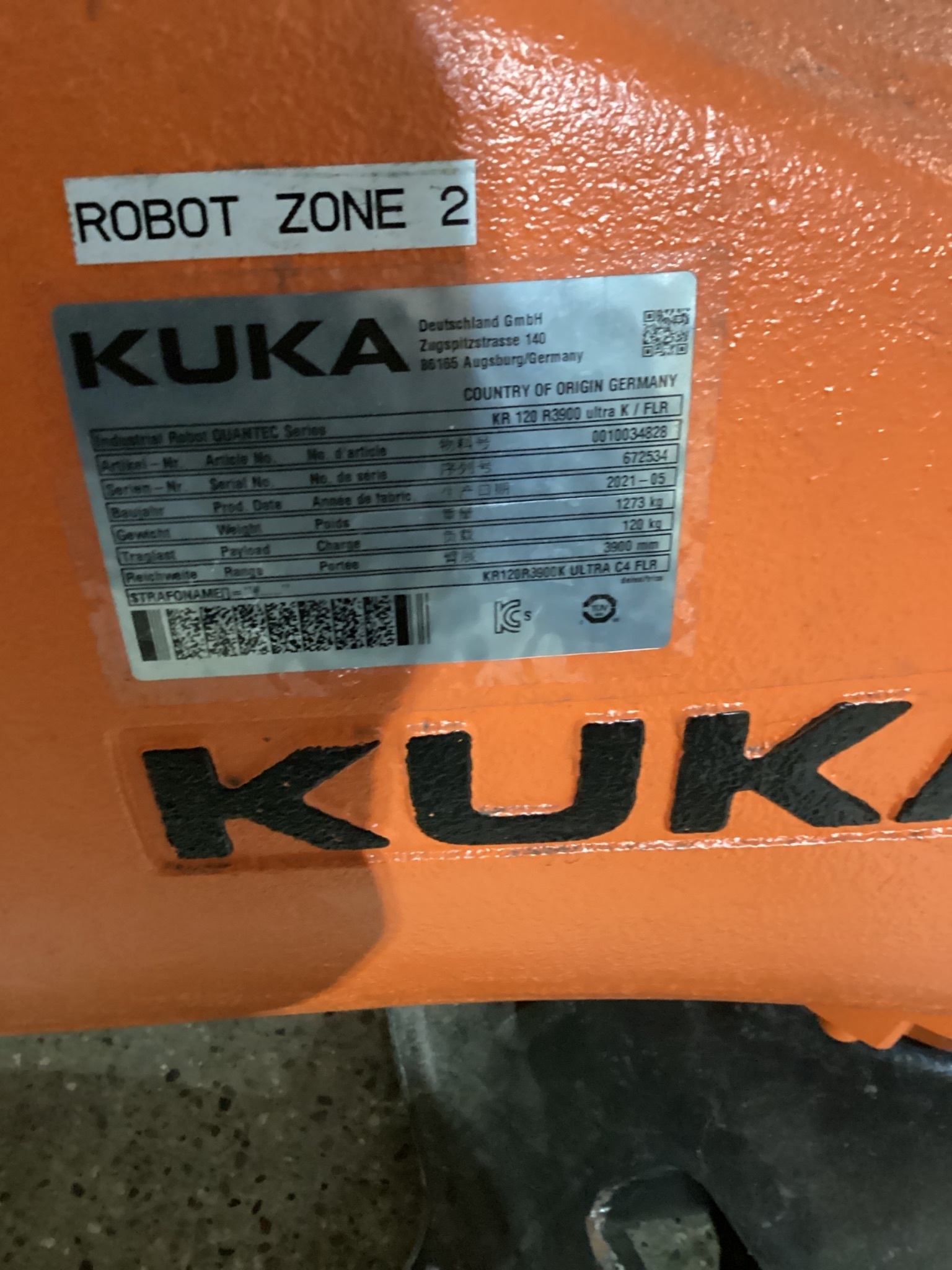 KUKA KR 120 R3900 ULTRA K/FLR ROBOT W/ KR C4 CONTROLLER 6-AXIS 120KG 3900MM USED 6