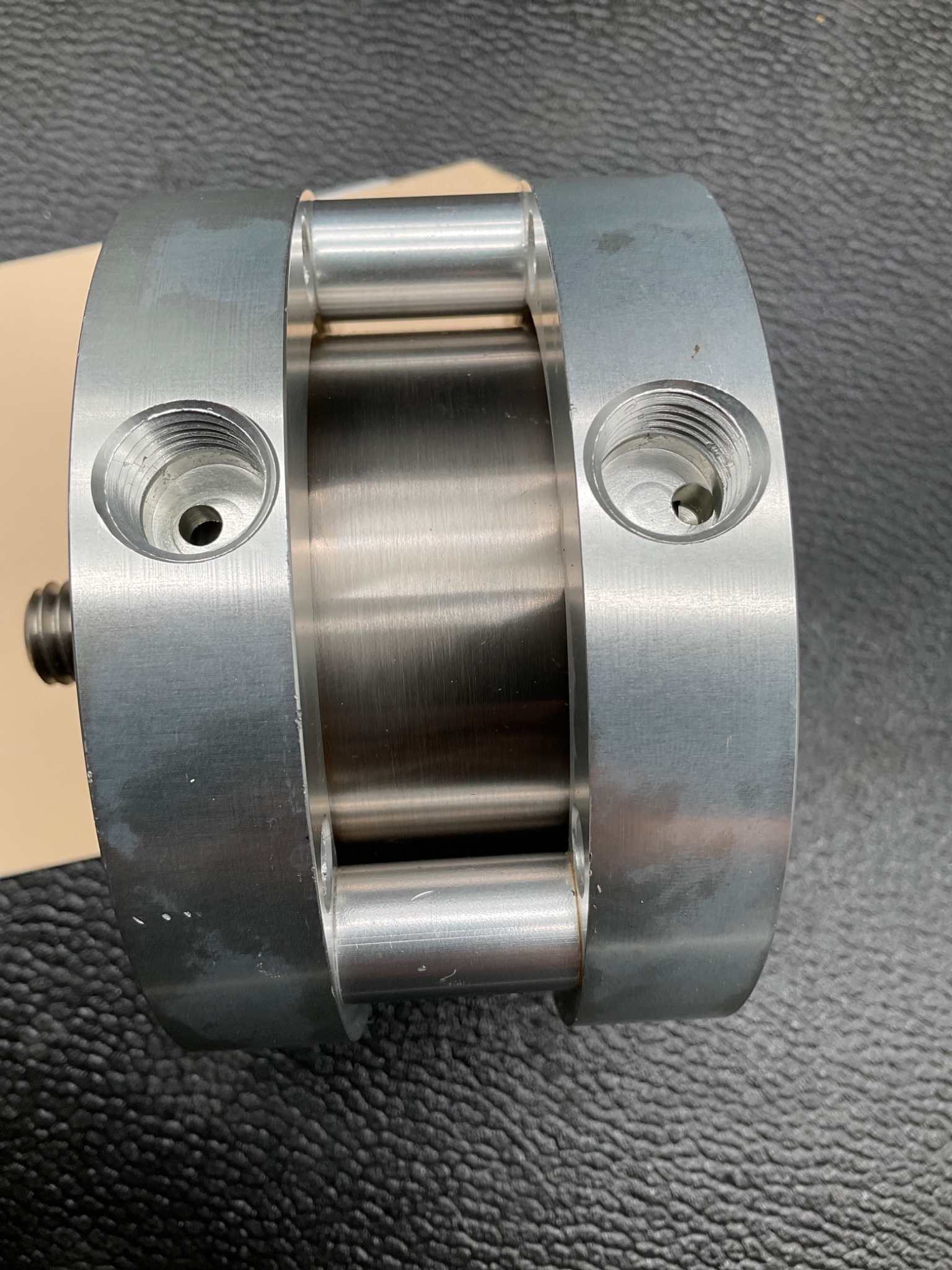 BIMBA FO-501-CMT FLAT-1 PNEUMATIC CYLINDER 2IN BORE 1IN STROKE USED 4