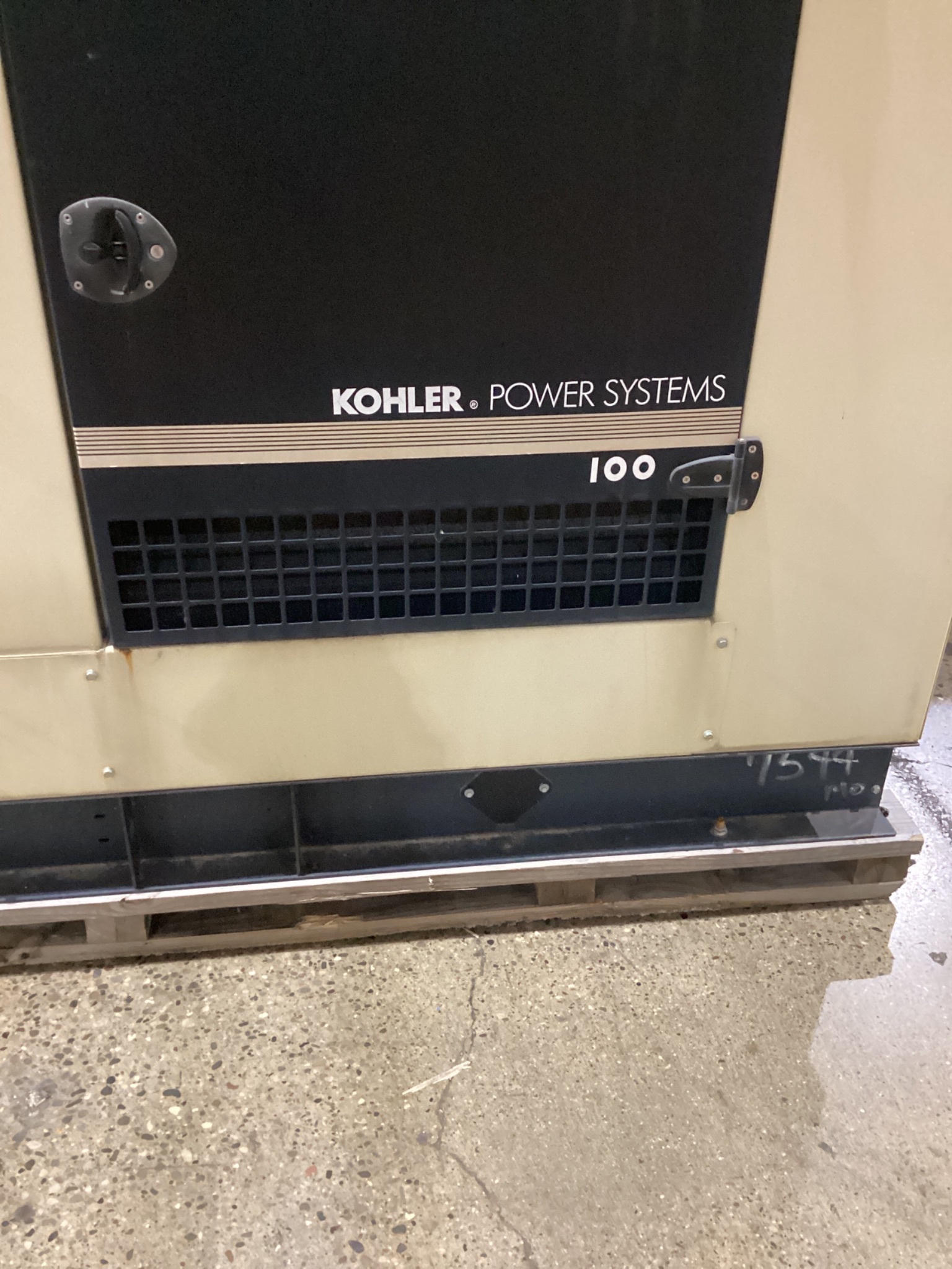 KOHLER 100REZGD NATURAL GAS GENERATOR 100KW APM402 USED 1