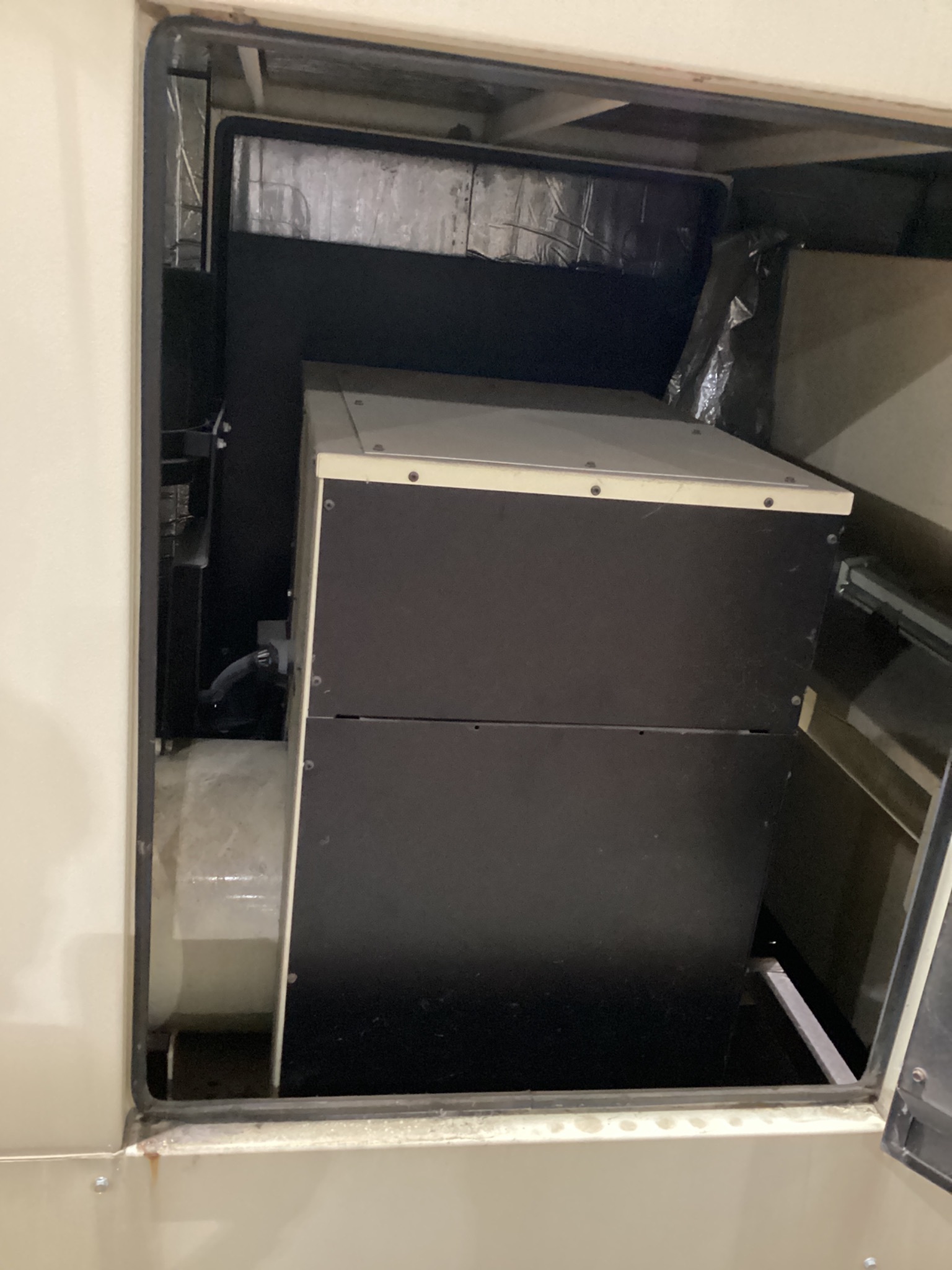 KOHLER 100REZGD NATURAL GAS GENERATOR 100KW APM402 USED 6