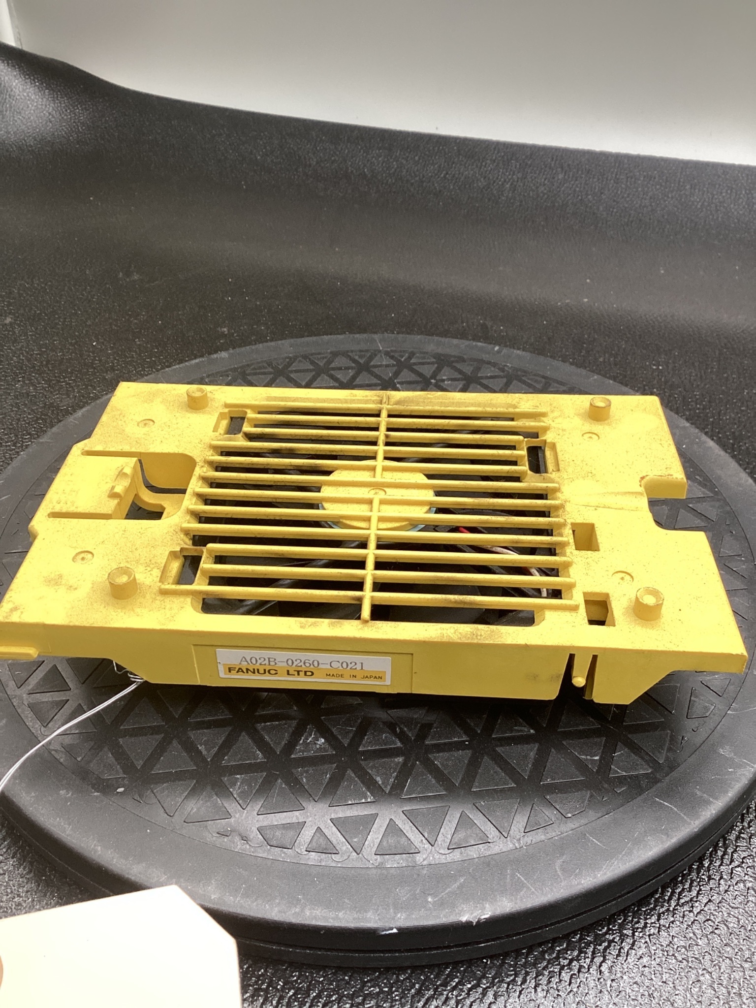 FANUC A02B-0260-C021 COOLING FAN UNIT USED 0