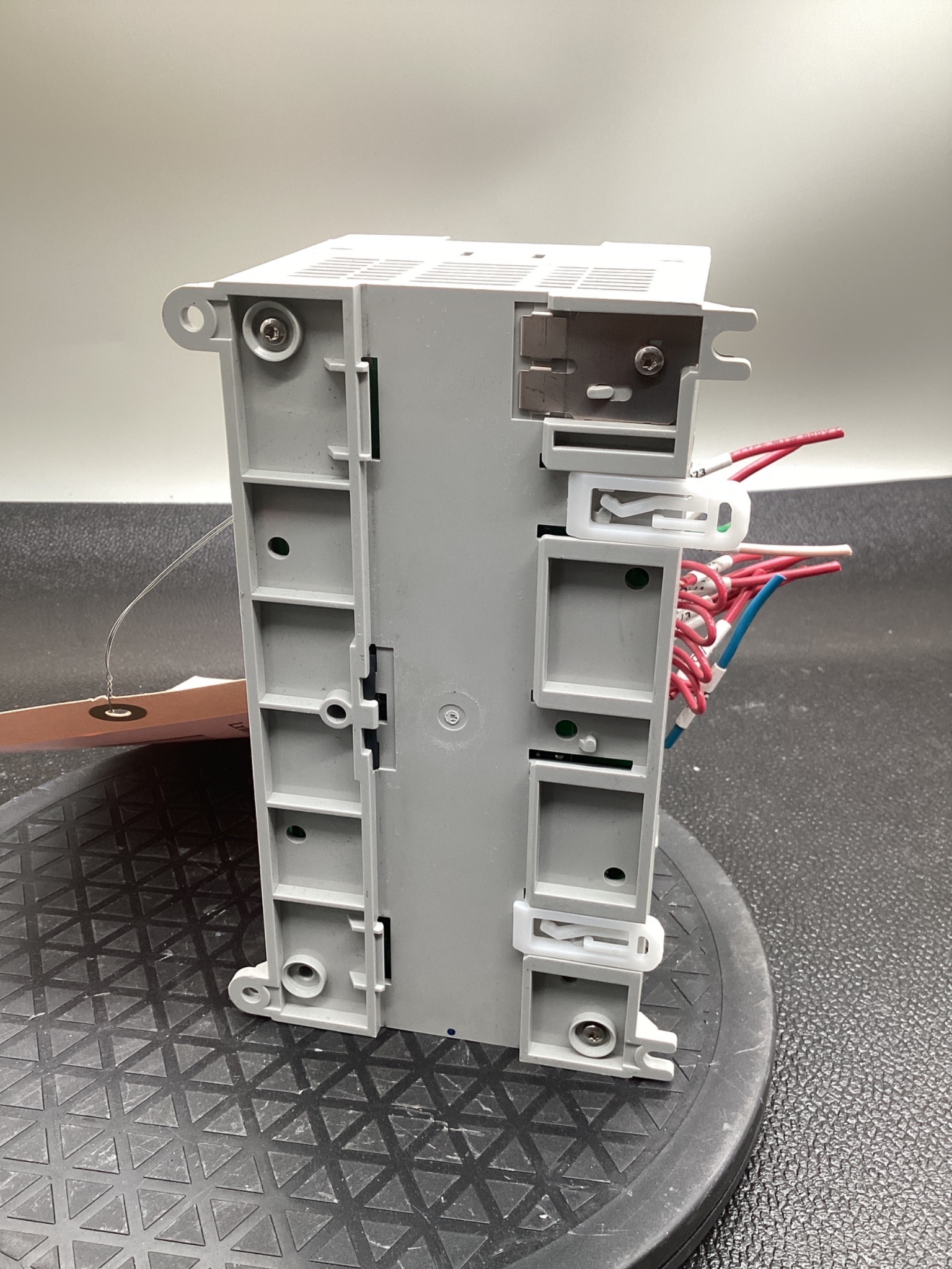 ALLEN BRADLEY 1766-L32BWAA MICROLOGIX 1400 32-POINT PLC USED 5