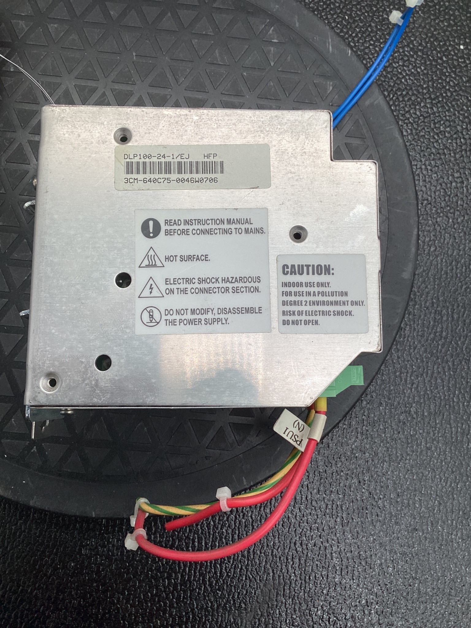LAMBDA DLP100-24-1/EJ 24VDC DIN RAIL POWER SUPPLY USED 5