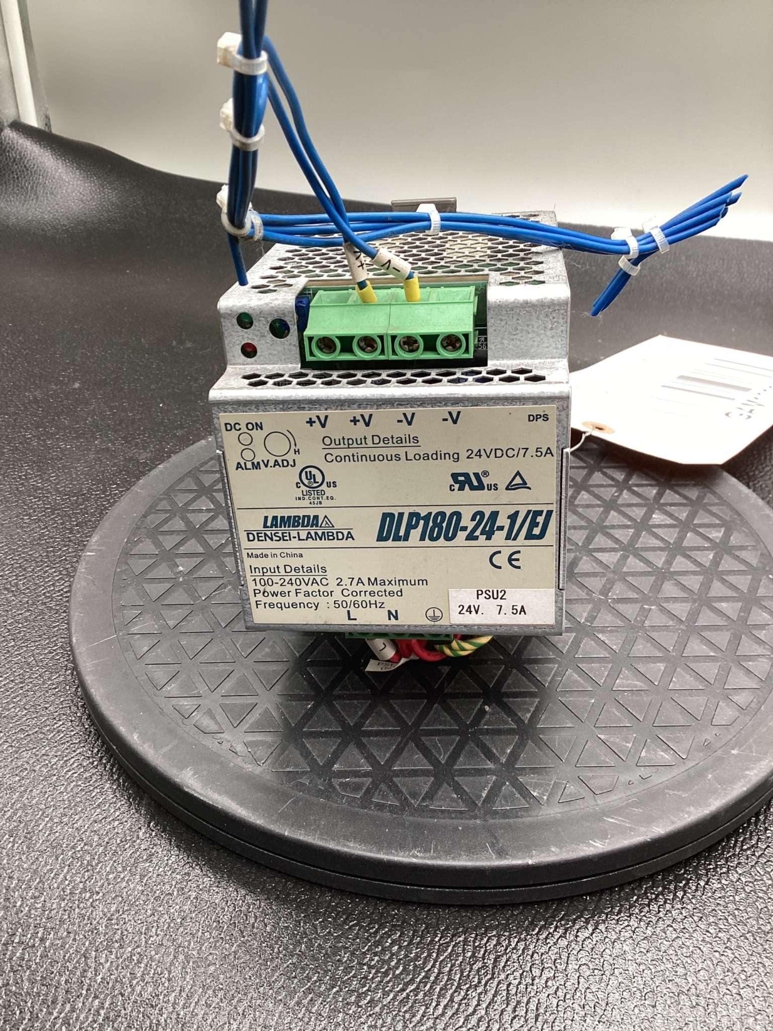 LAMBDA DLP180-24-1/EJ 24VDC DIN RAIL POWER SUPPLY USED 0