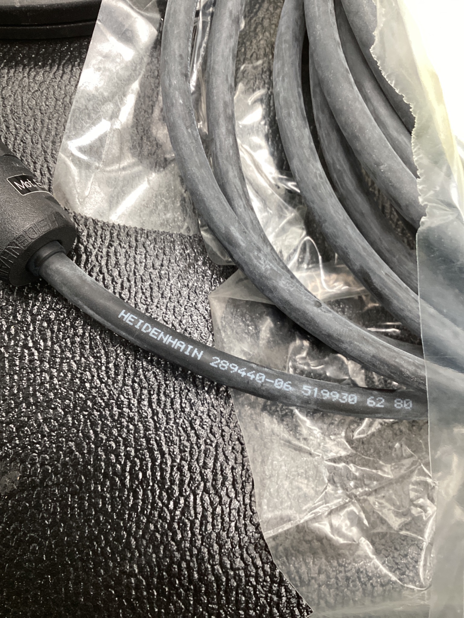 HEIDENHAIN 289440-06 ADAPTER CABLE M23 TO D-SUB 6M NEW 4
