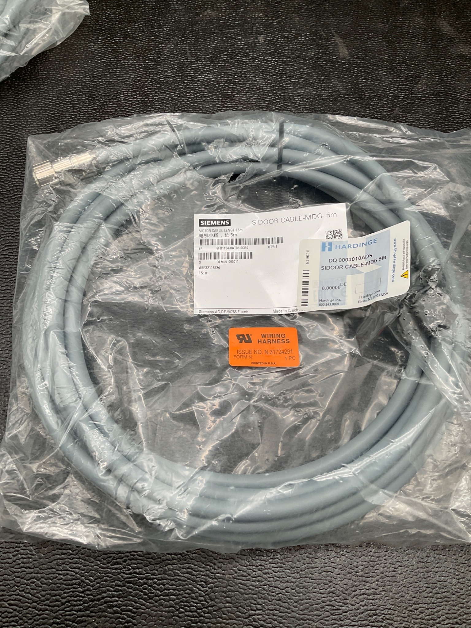 SIEMENS 6FB1104-0AT05-0CB0 SIDOOR MOTOR CABLE 5M NEW 1