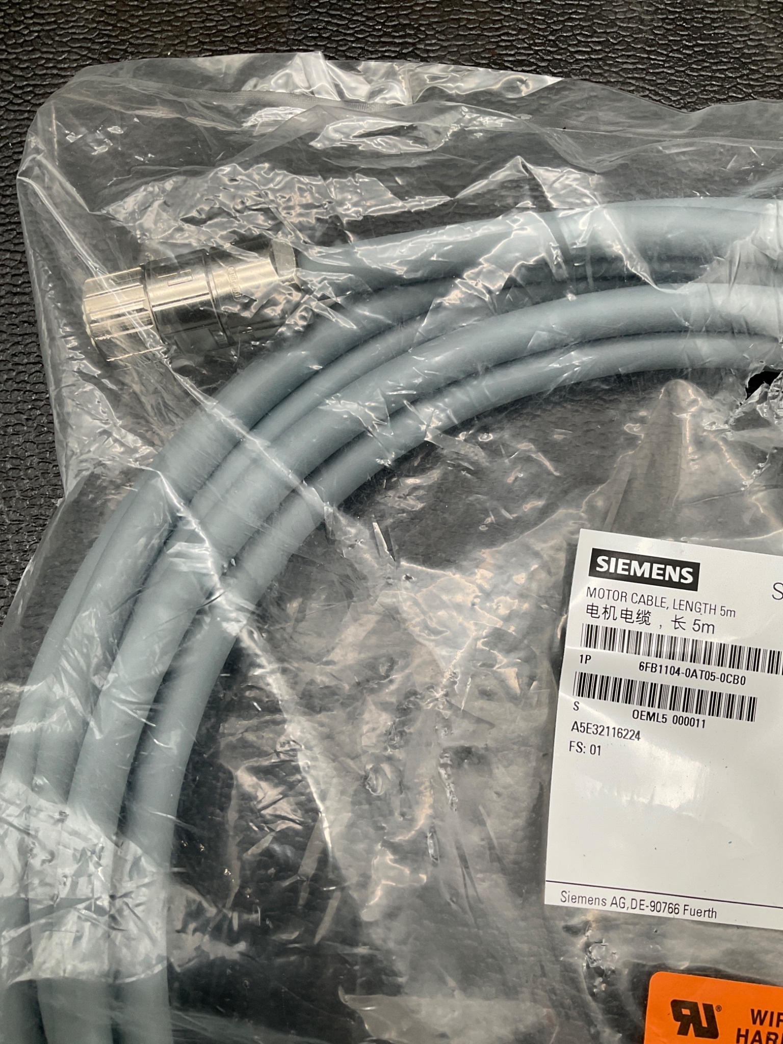 SIEMENS 6FB1104-0AT05-0CB0 SIDOOR MOTOR CABLE 5M NEW 3