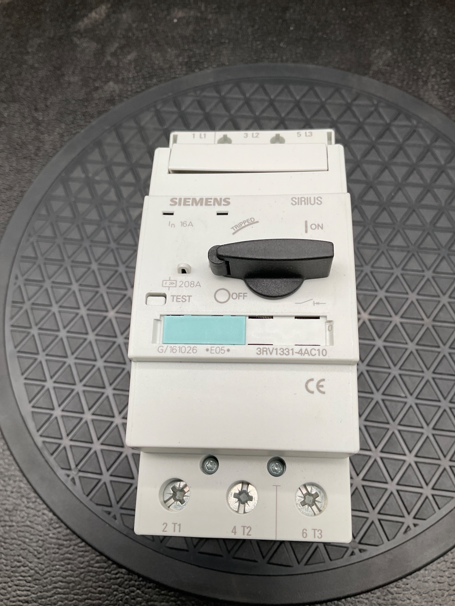 SIEMENS 3RV1331-4AC10 MOTOR PROTECTION BREAKER 16A S2 NEW 5