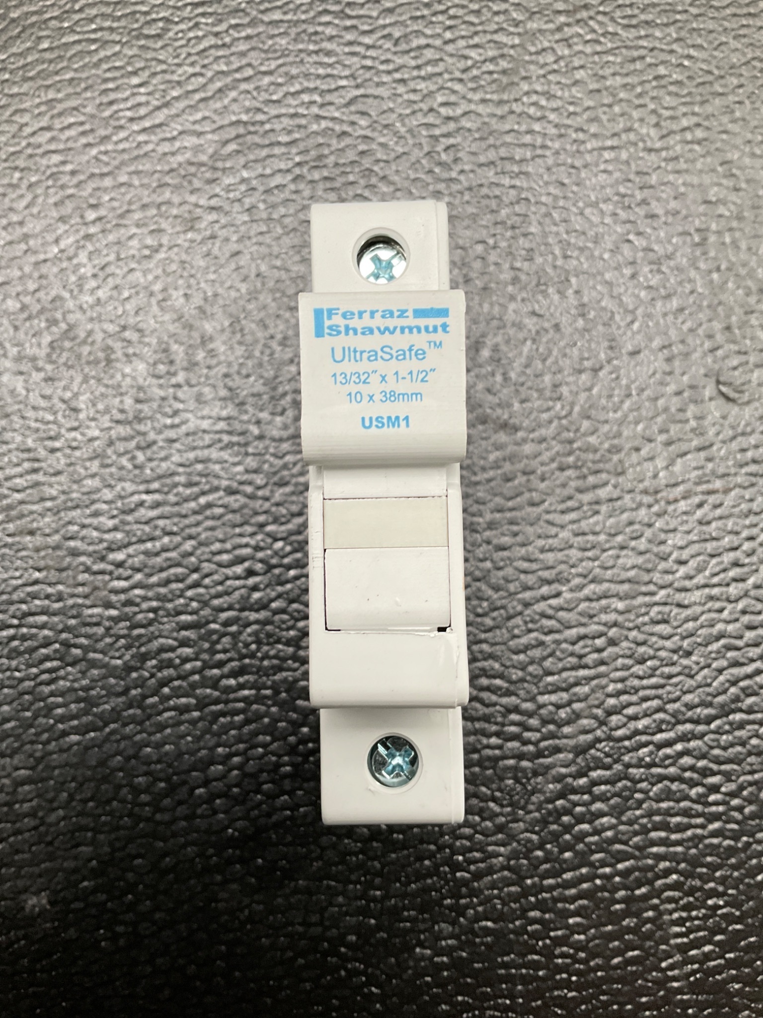 FERRAZ SHAWMUT USM1 Y213944 FUSE HOLDER 800V 30A NEW (10 PACK) 3