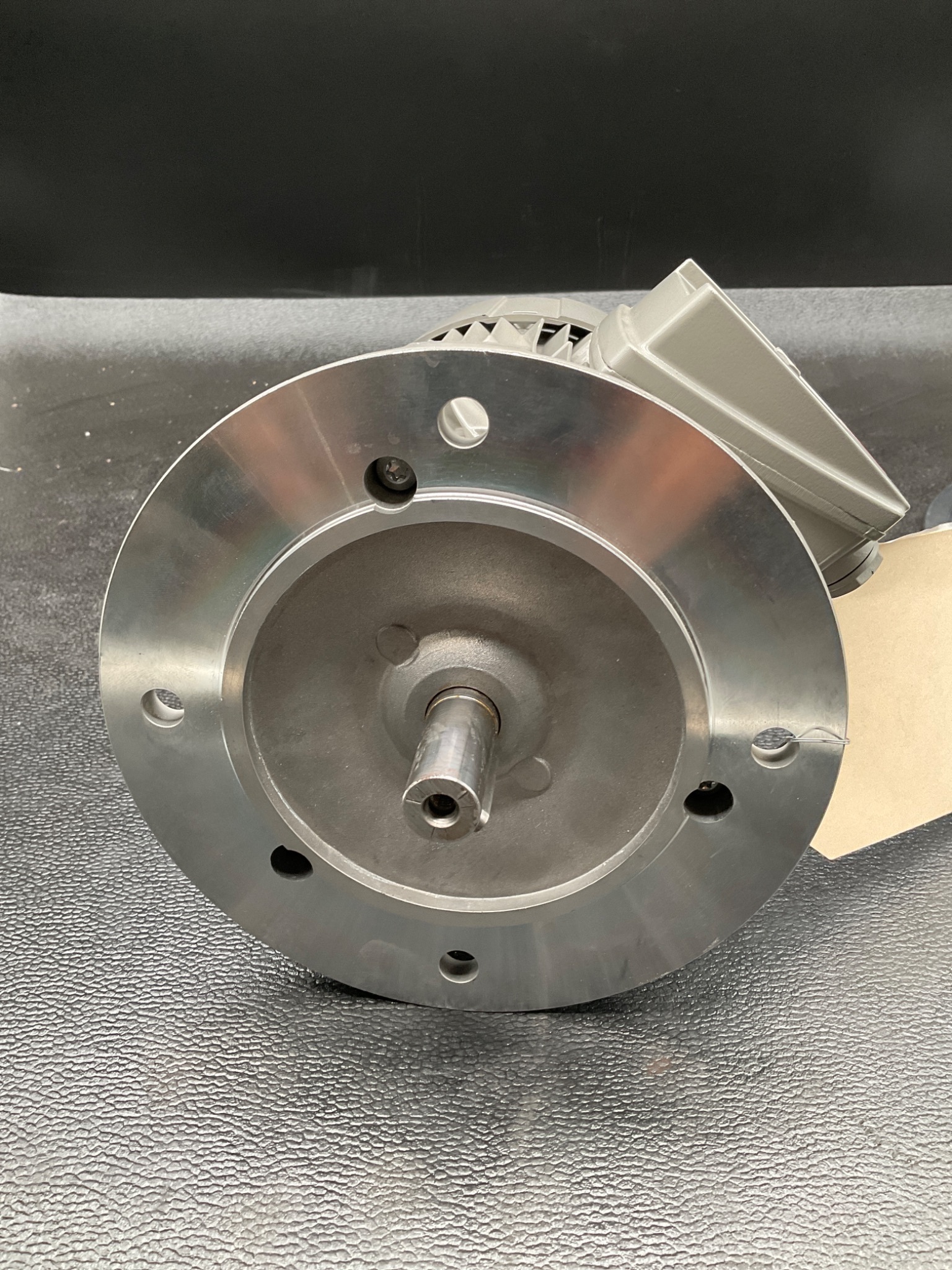 SIEMENS 1LE1003-0DB32-2FB4 IEC MOTOR 0.75KW 1450RPM B5 IP55 NEW 6
