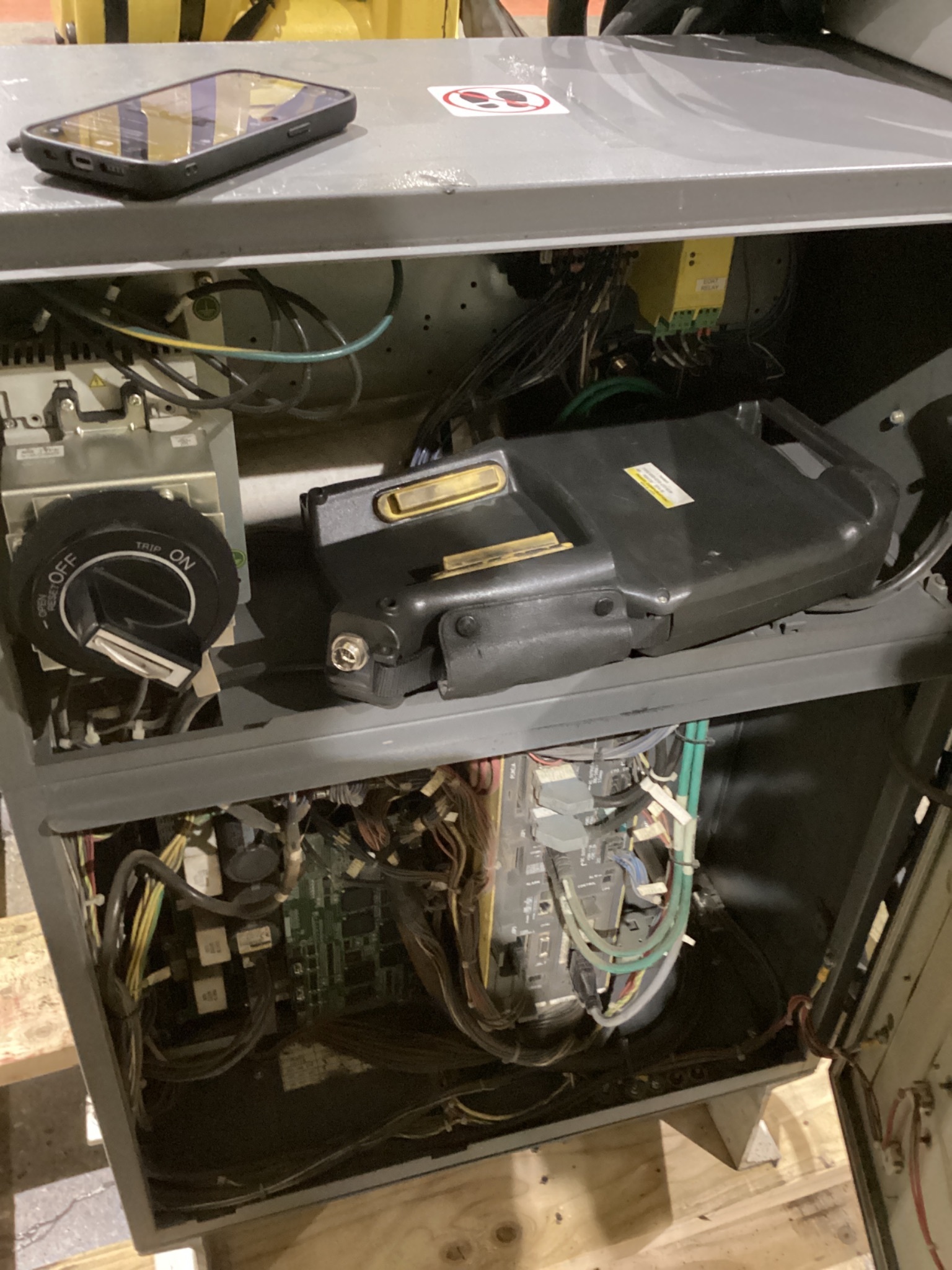 FANUC R-2000iB/210F w/ R-30iB Controls USED 15