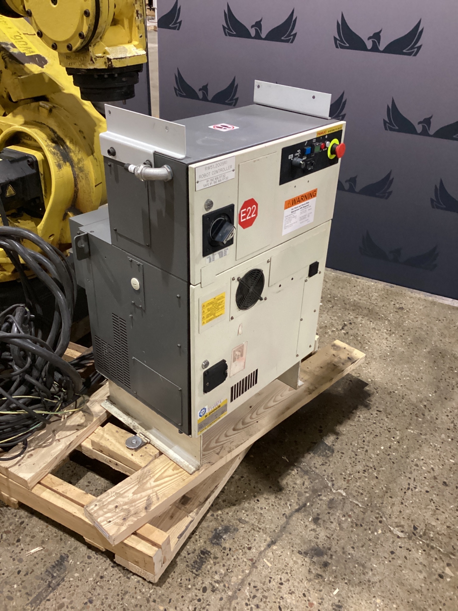 FANUC R-2000iB/210F w/ R-30iB Controls USED 7