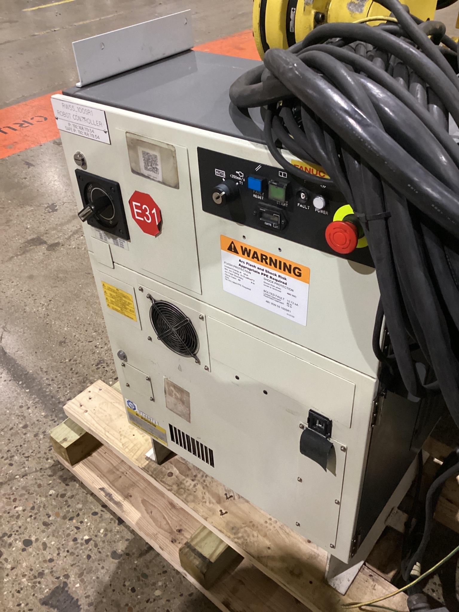 FANUC R-2000iB/210F w/ R-30iB Controls USED 6