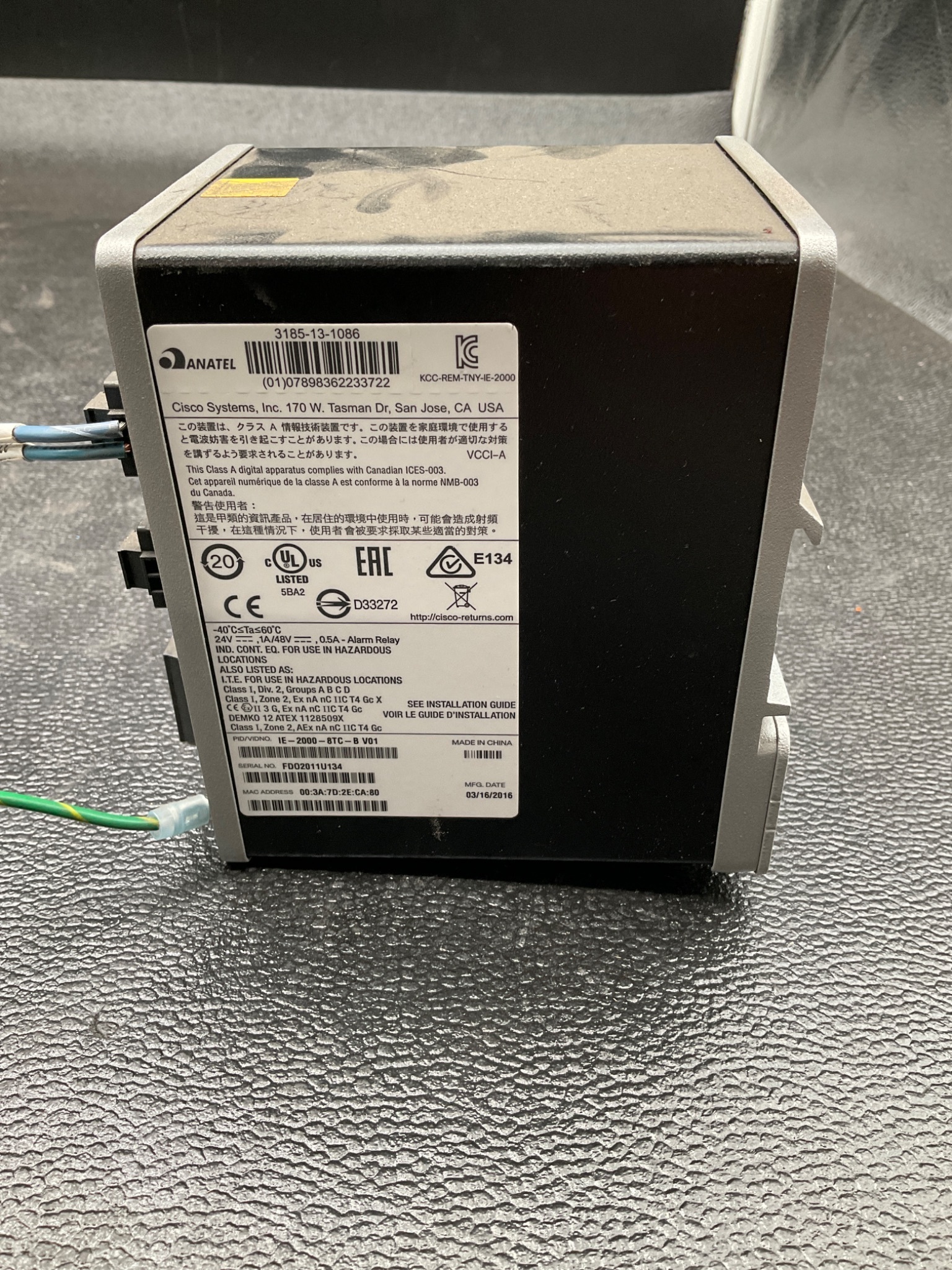 CISCO IE-2000 INDUSTRIAL ETHERNET SWITCH SD CARD CONSOLE USED 3