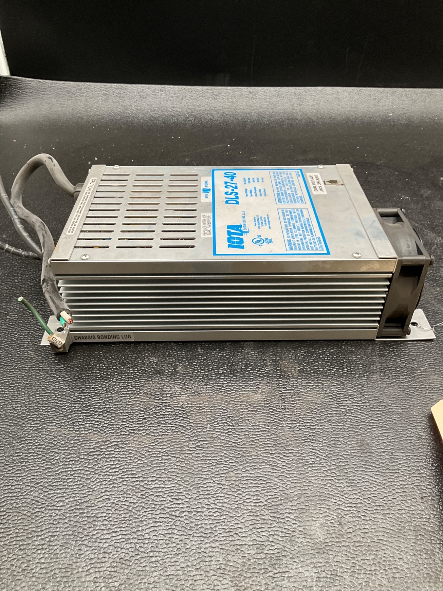 IOTA DLS-27-40 POWER CONVERTER BATTERY CHARGER 40A 27VDC USED 3