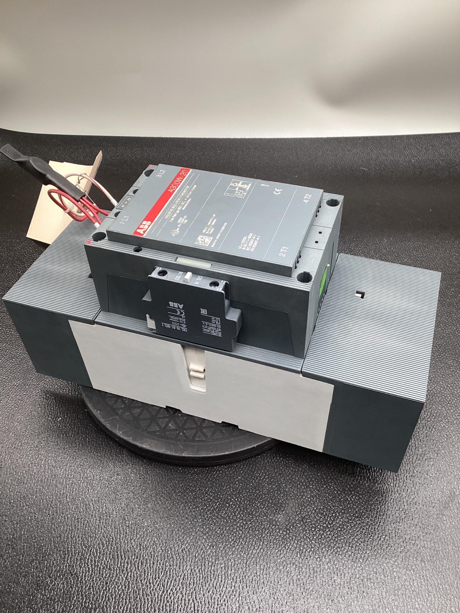 ABB A300W-20 Welding Isolation Contactor 400A 600V USED 1
