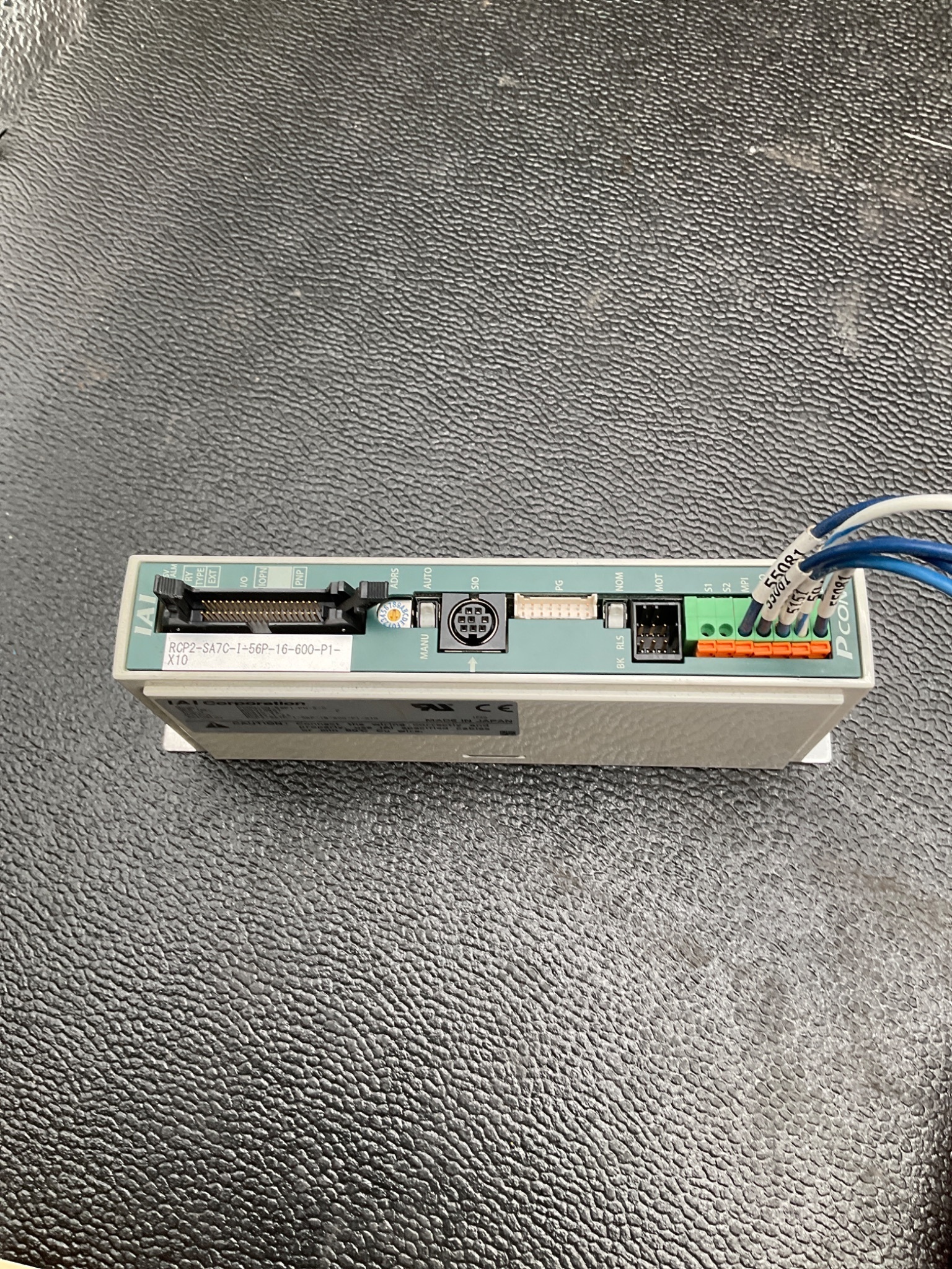 IAI PCON-CG-56PI-PN-2-0 Position Controller 24VDC PNP USED 3