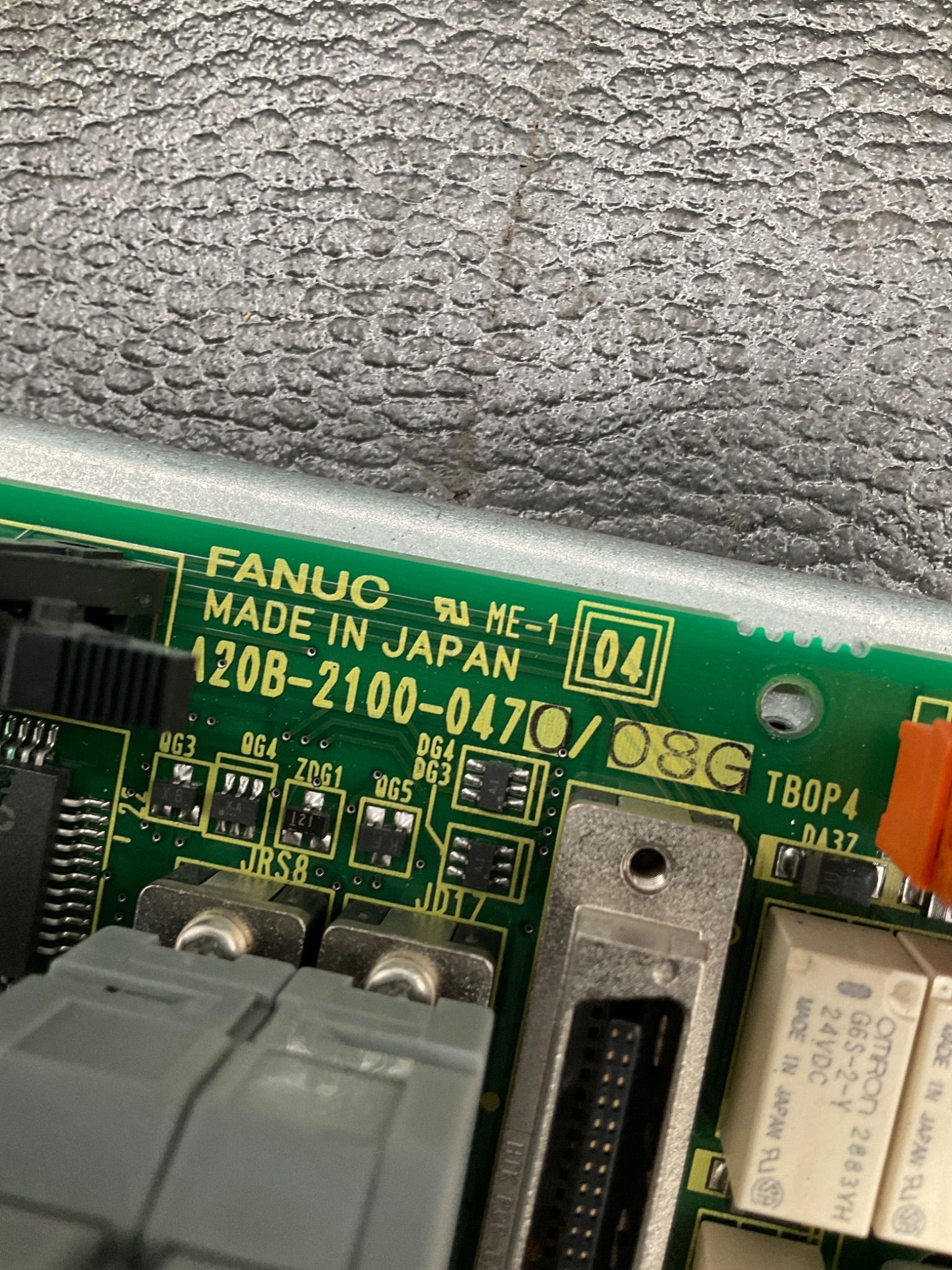 FANUC A20B-2100-0470 Operator Panel PCB R-J3 Controller USED 2