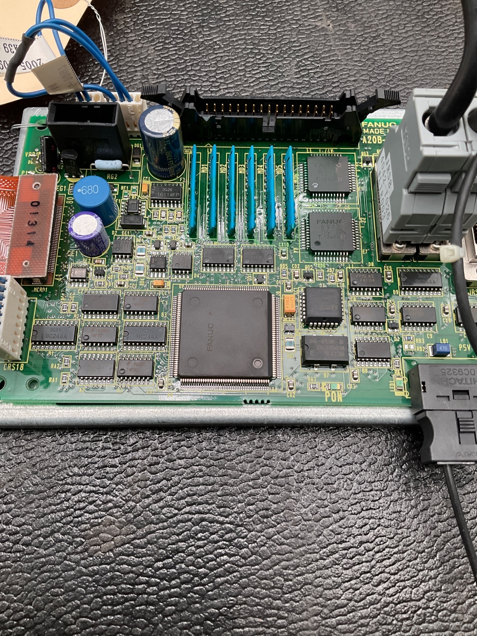 FANUC A20B-2100-0470 Operator Panel PCB R-J3 Controller USED 4